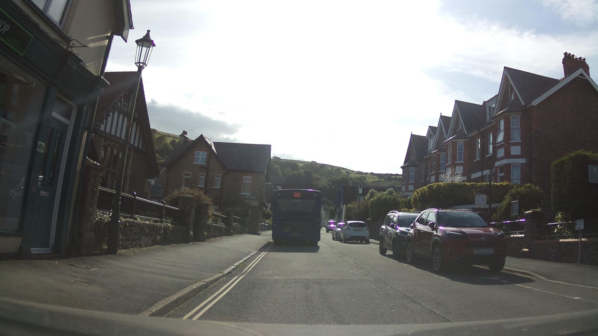 Street view near Southcliff B&B, Lynton — © southglos (CC BY-SA · Mapillary)