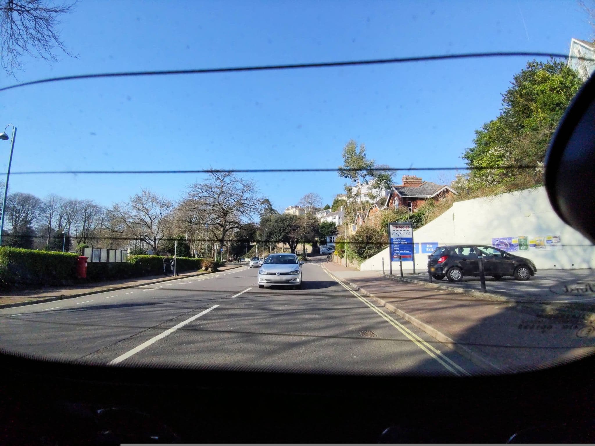 Street view near Ferndale Lodge, Torquay — © WaggyDog (CC BY-SA · Mapillary)