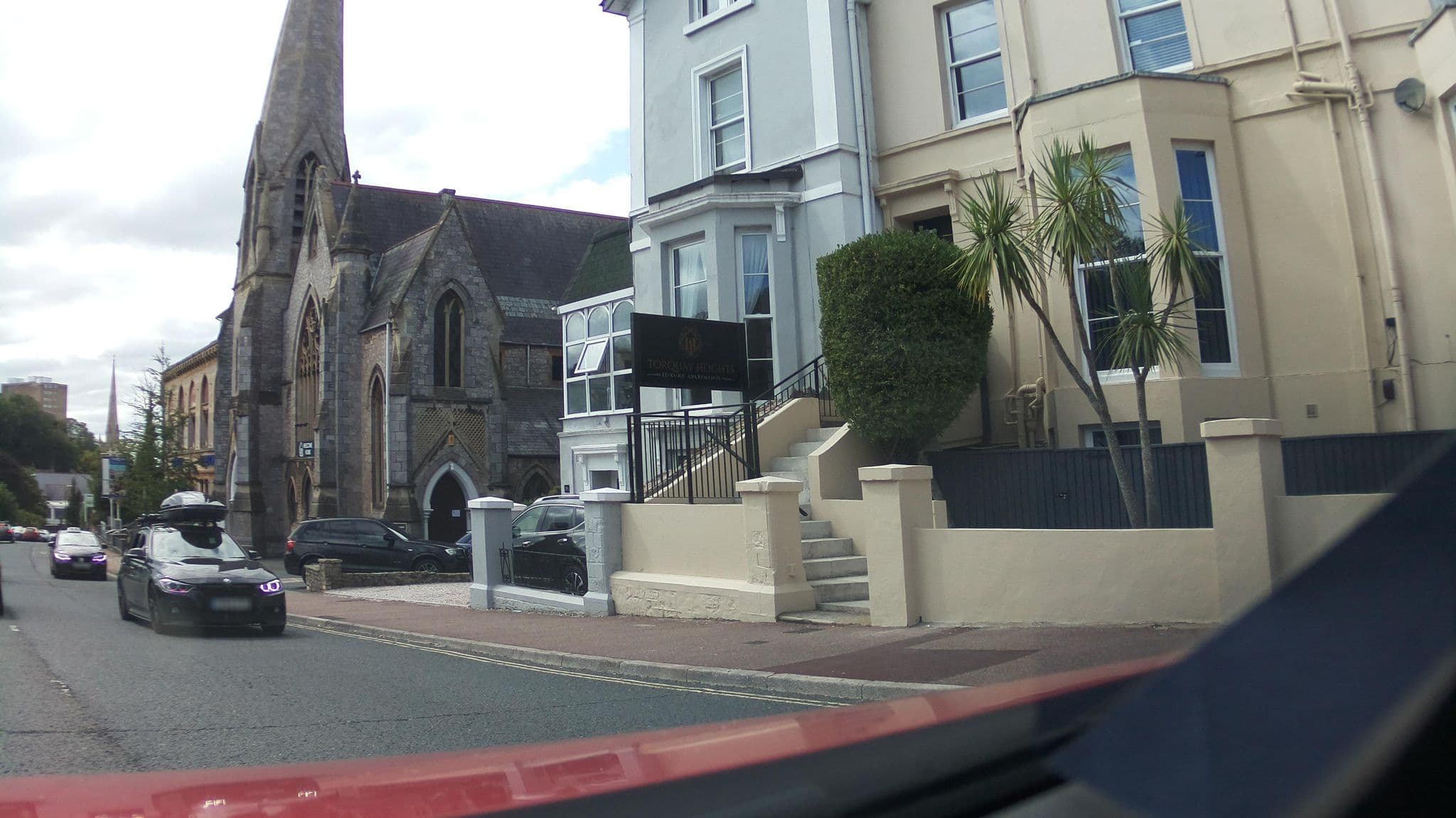 Street view near Arden Court Hotel, Torquay — © southglos (CC BY-SA · Mapillary)