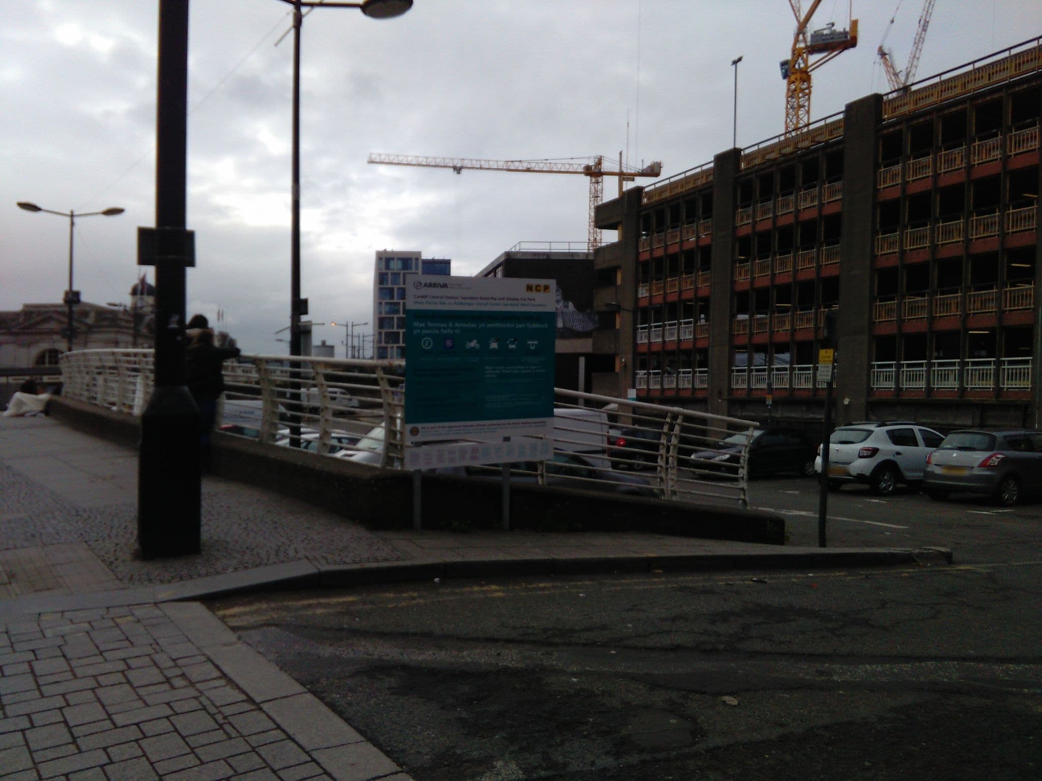 Street view near Sleeperz Hotel, Cardiff — © ris (CC BY-SA · Mapillary)
