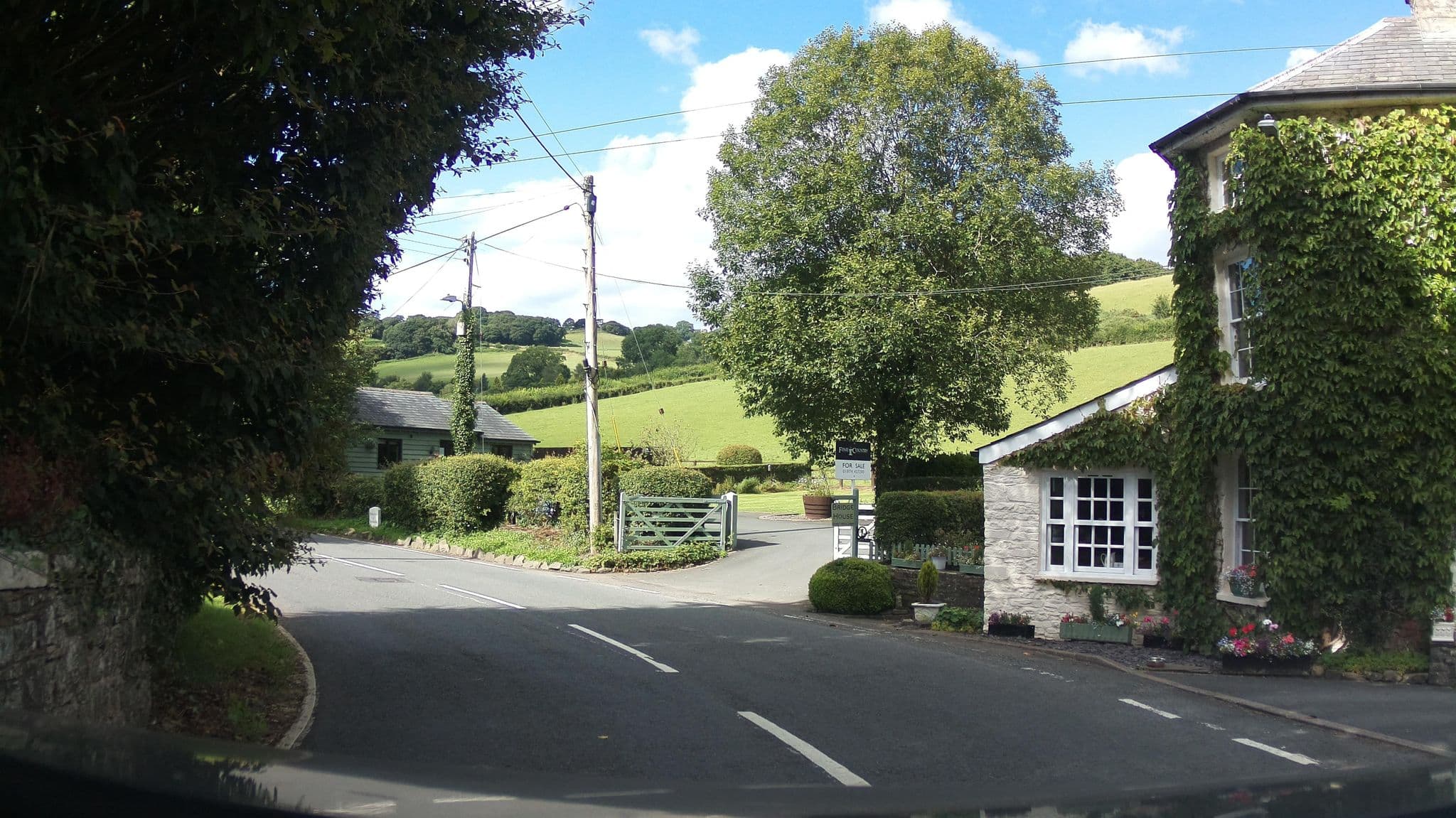 Street view near Bridge House Holidays, Brecon — © southglos (CC BY-SA · Mapillary)