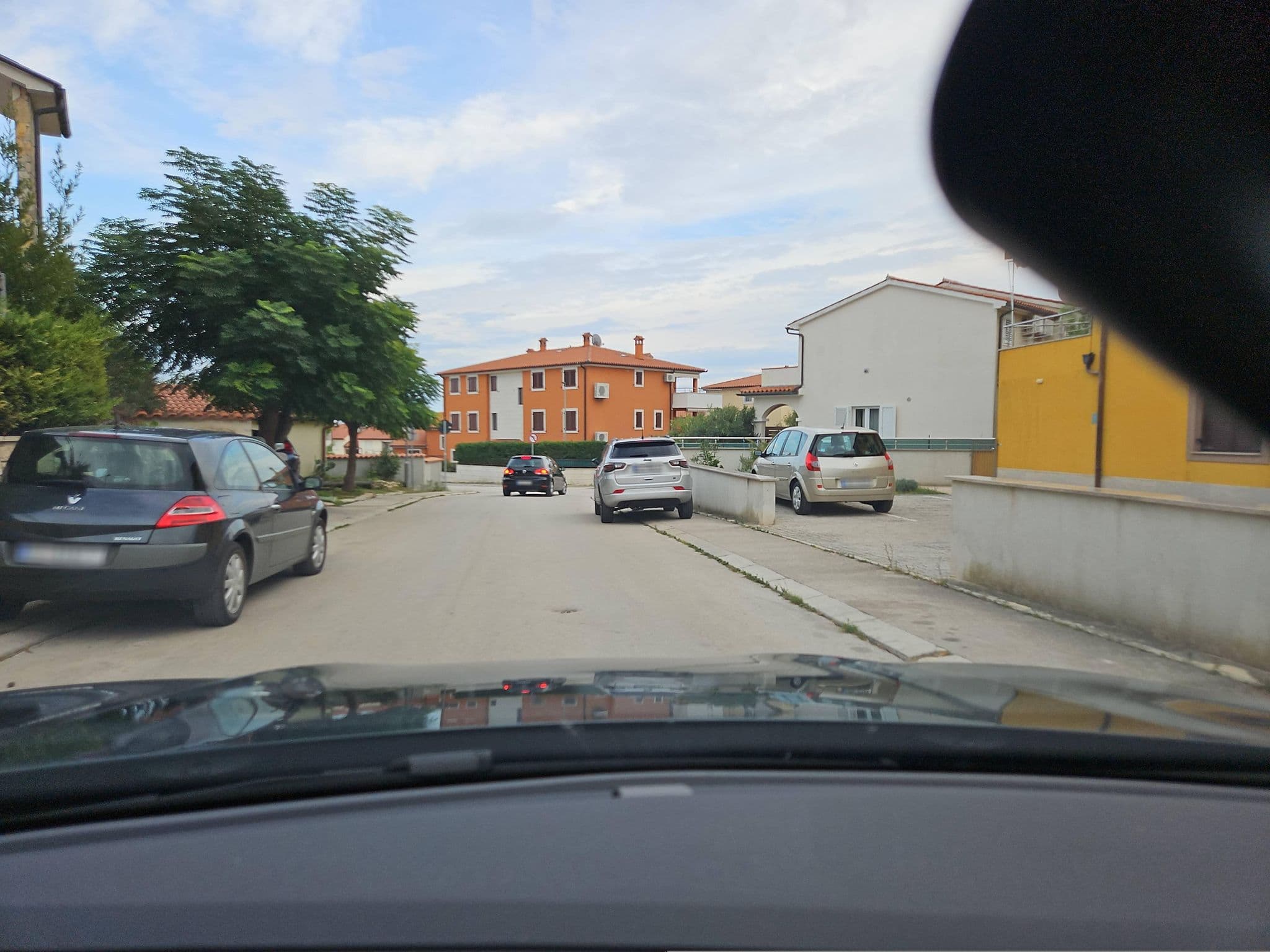 Street view near Villa Adriana, Medulin — © toho (CC BY-SA · Mapillary)