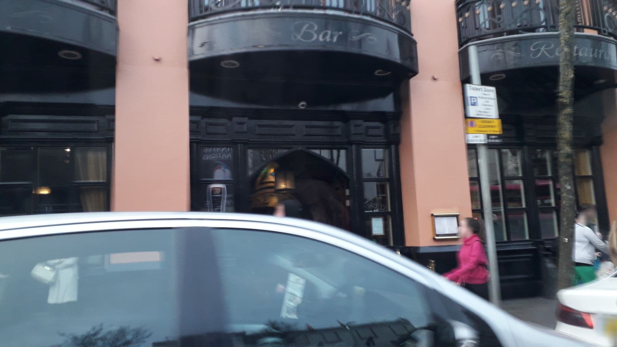 Street view near Benedicts Hotel, Belfast — © lineo (CC BY-SA · Mapillary)