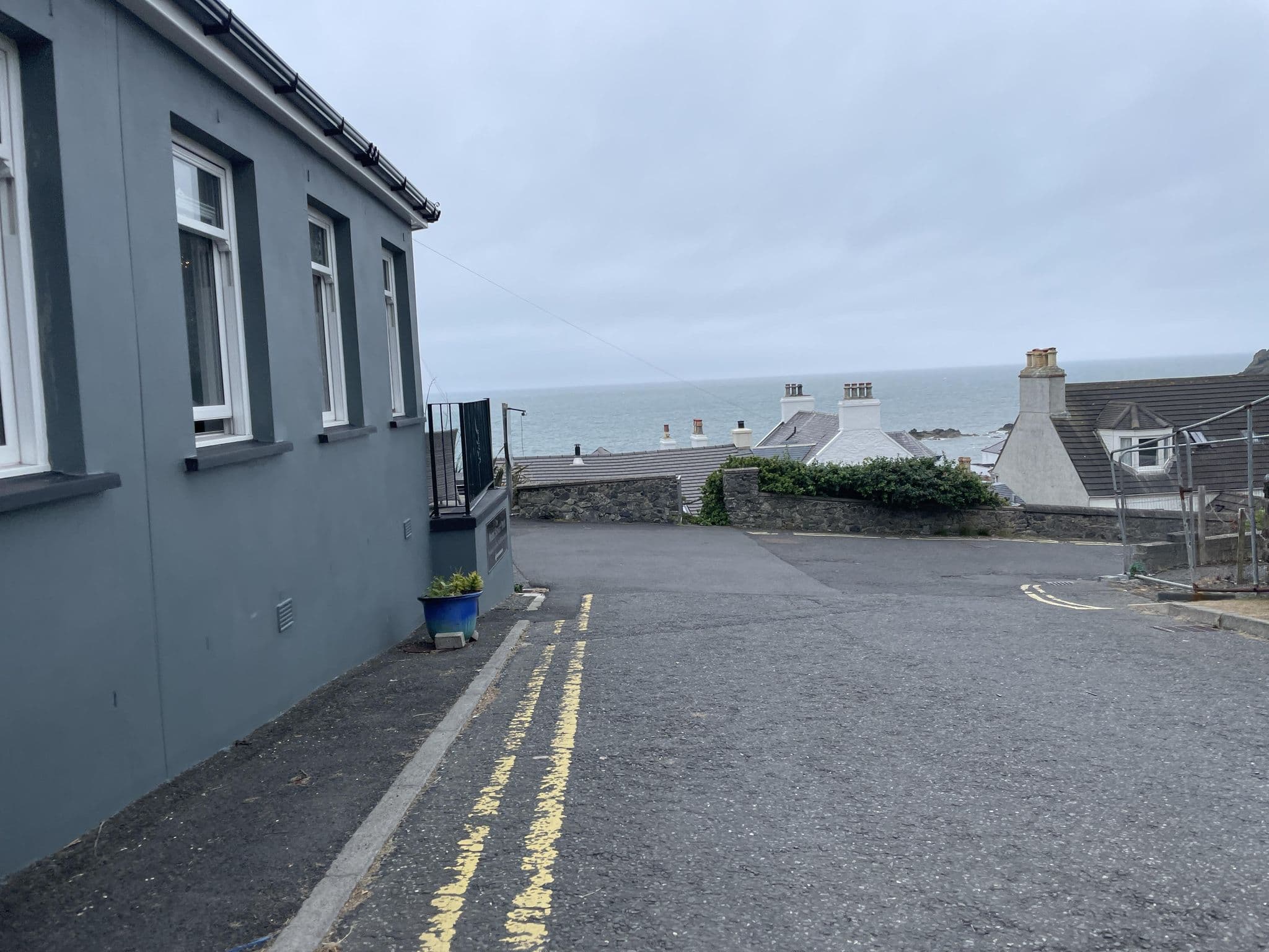 Street view near Melvin Lodge Guest House, Stranraer — © gness (CC BY-SA · Mapillary)