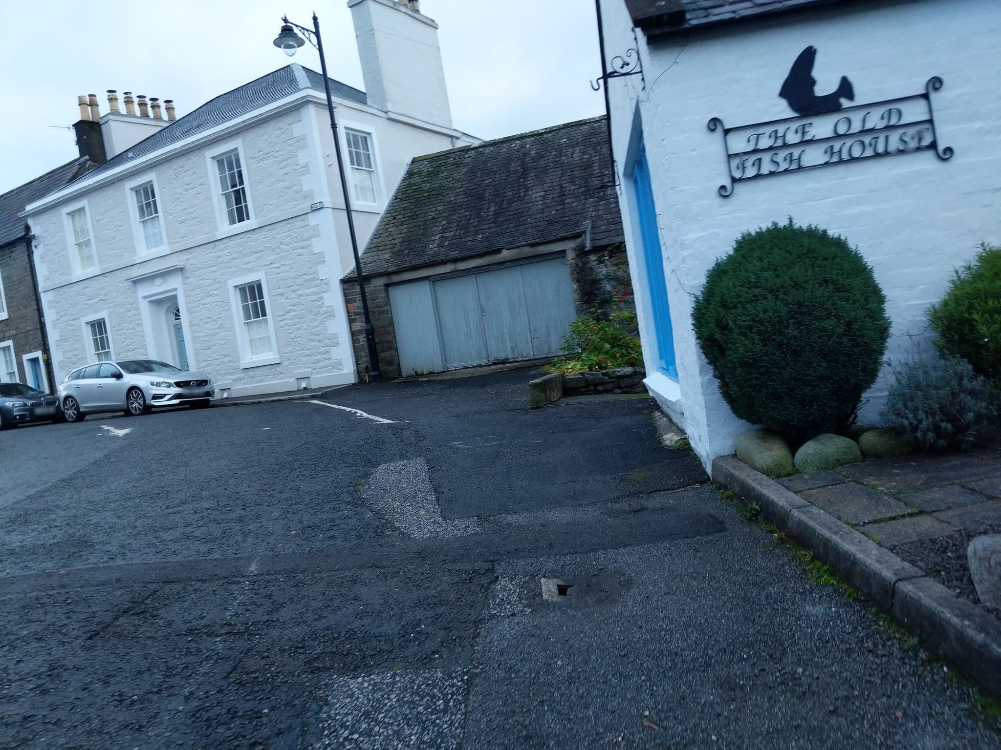 Street view near The Old Fish House, Kirkcudbright — © ccbb7766 (CC BY-SA · Mapillary)