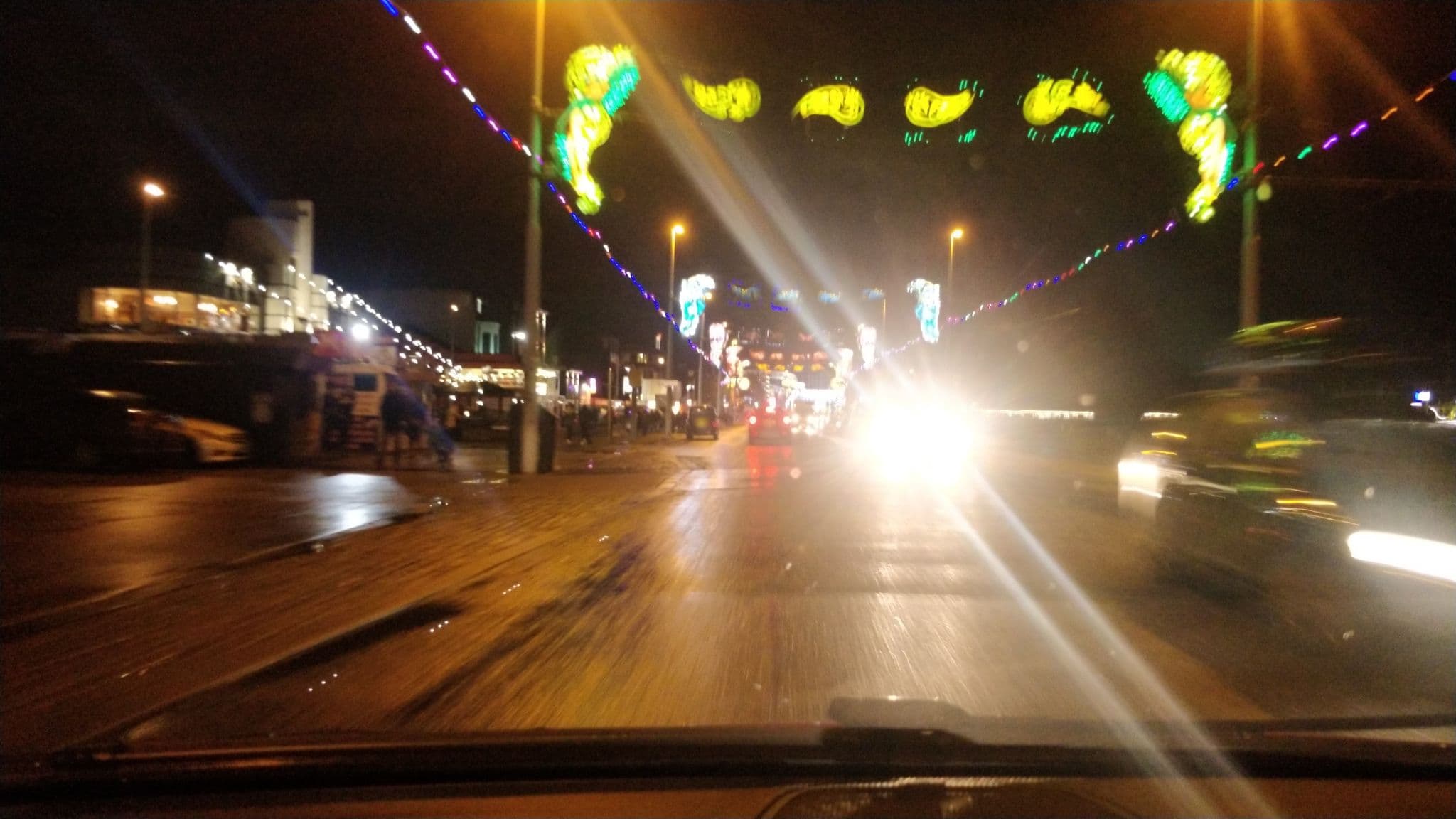 Street view near Howards Crest Hotel, Blackpool — © davidsong (CC BY-SA · Mapillary)