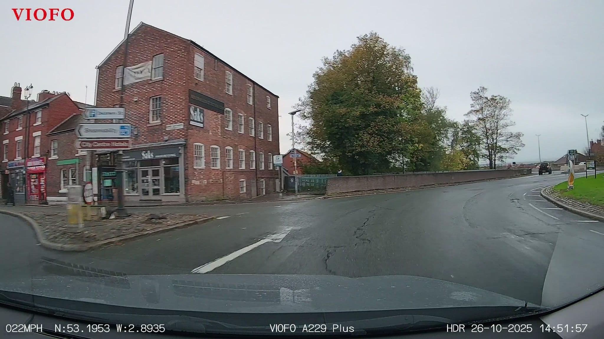 Street view near Royal House Luxury Apartments, Chester — © RyanBush (CC BY-SA · Mapillary)