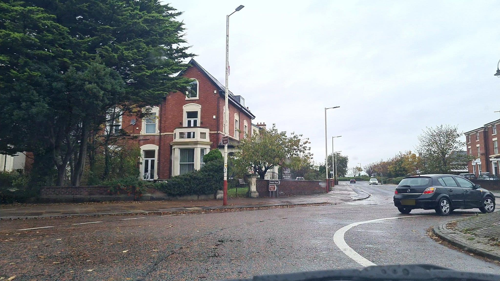 Street view near The Shelbourne Apartments, Southport — © mappo2 (CC BY-SA · Mapillary)
