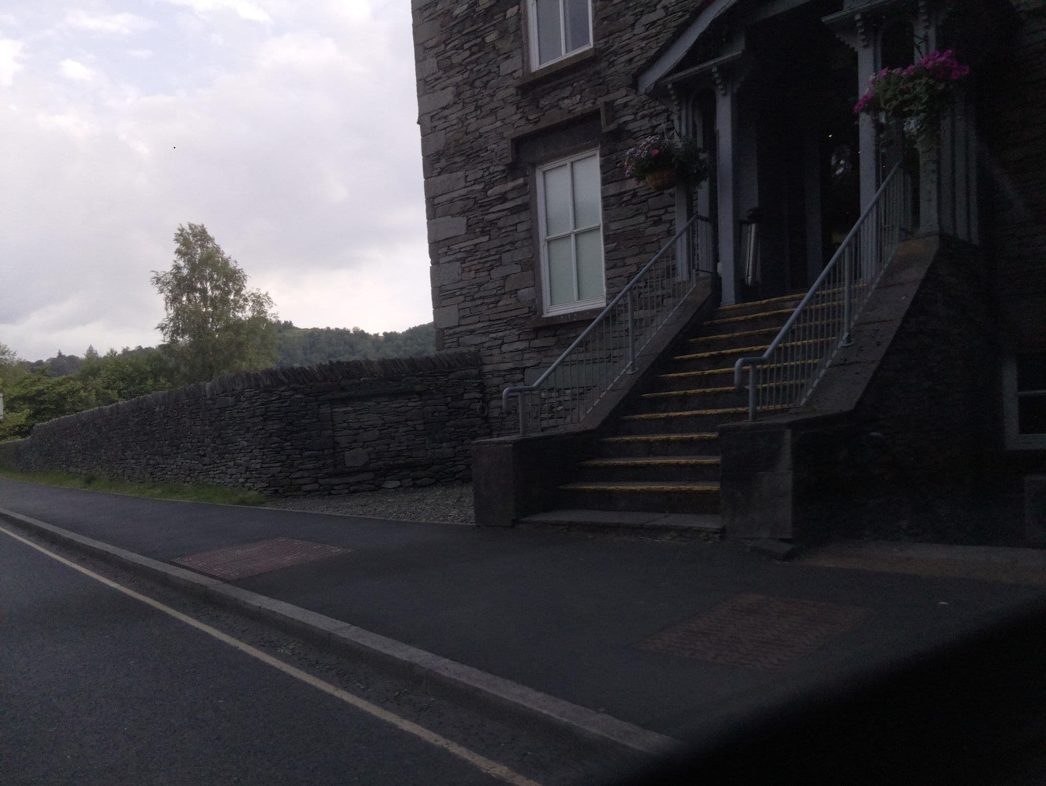Street view near The Waterside Hotel, Ambleside — © southglos (CC BY-SA · Mapillary)