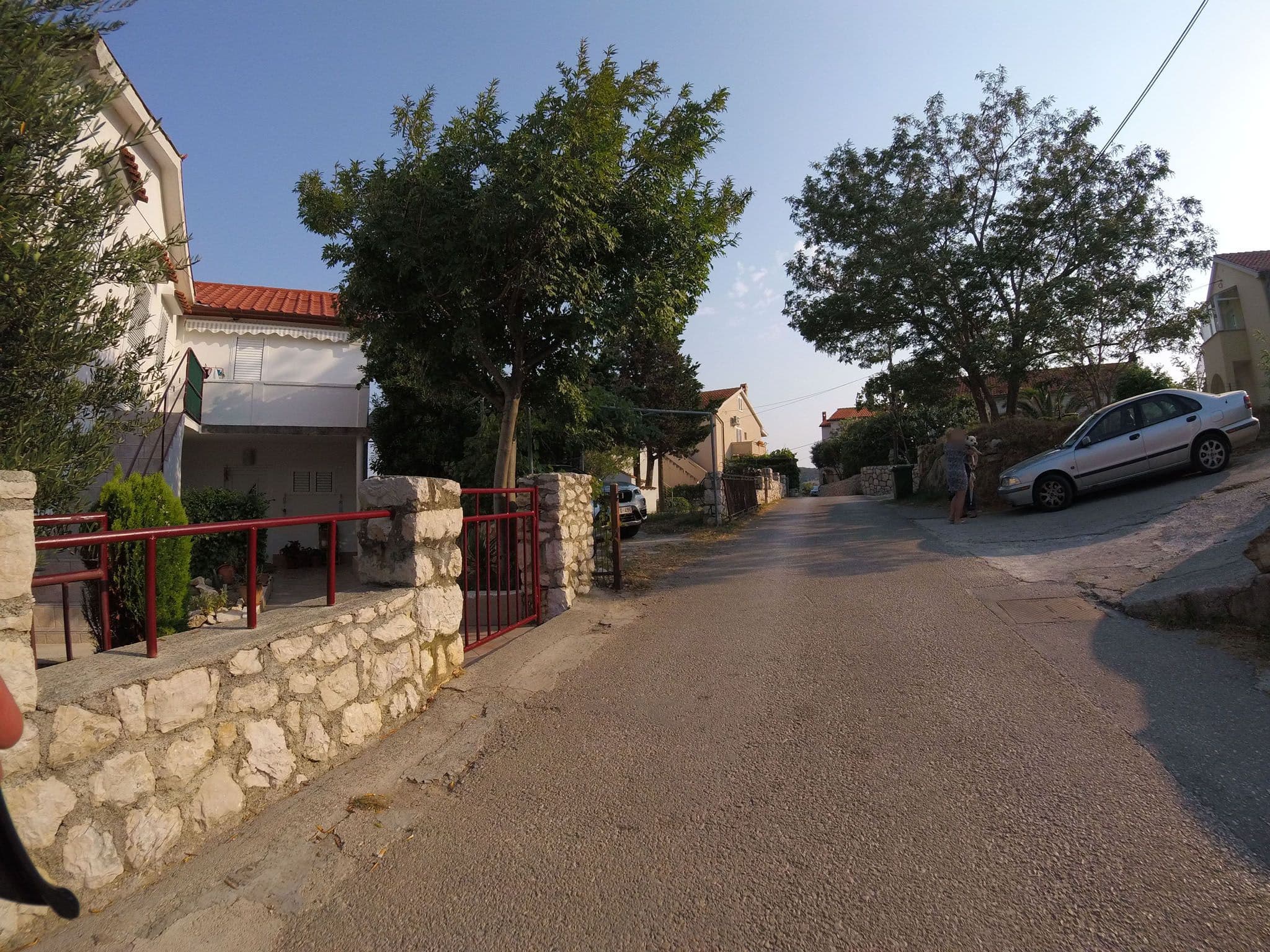 Street view near Sunset, Lopar — © vedran_v (CC BY-SA · Mapillary)