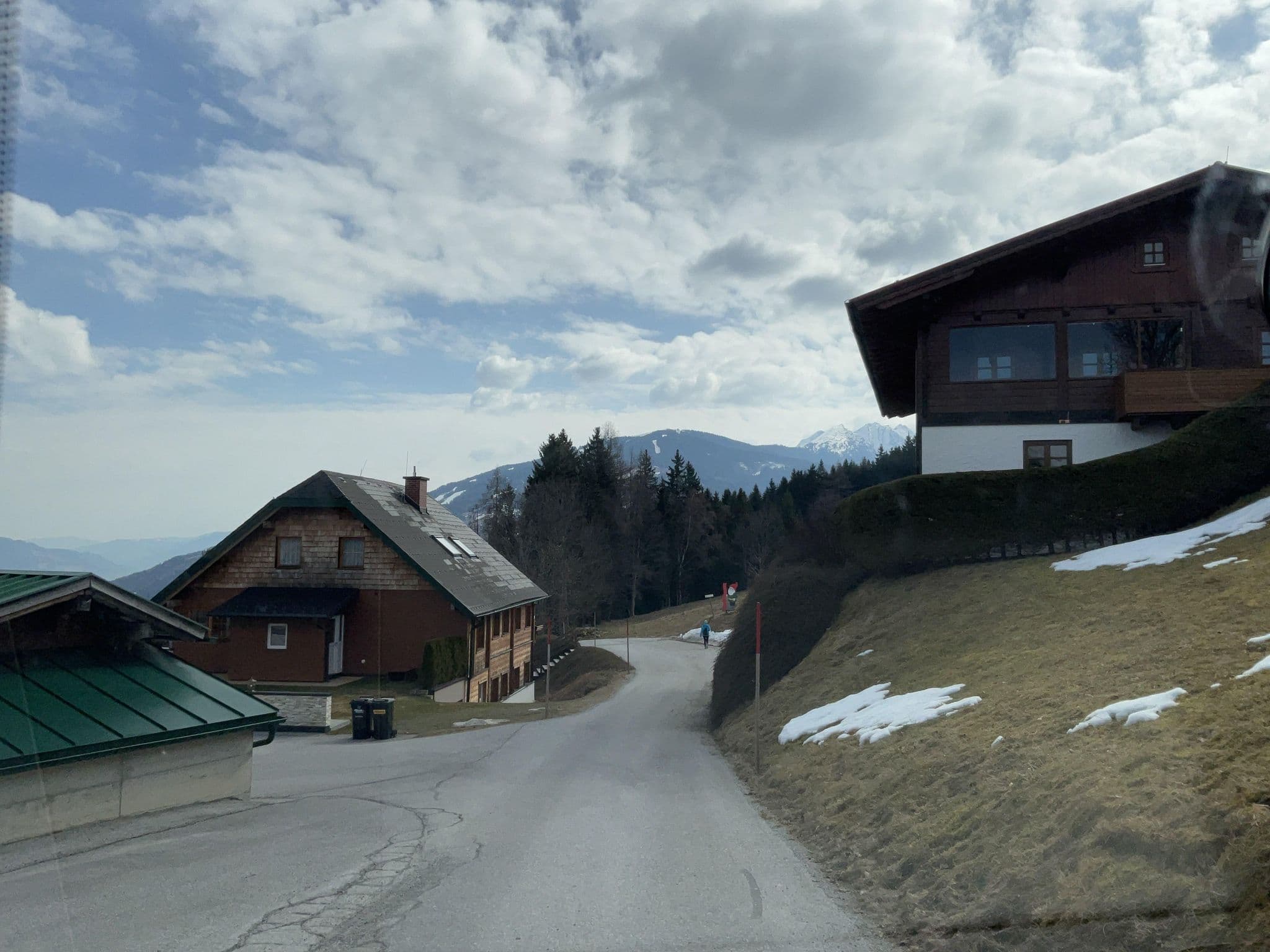 Street view near Strobl, Schladming
