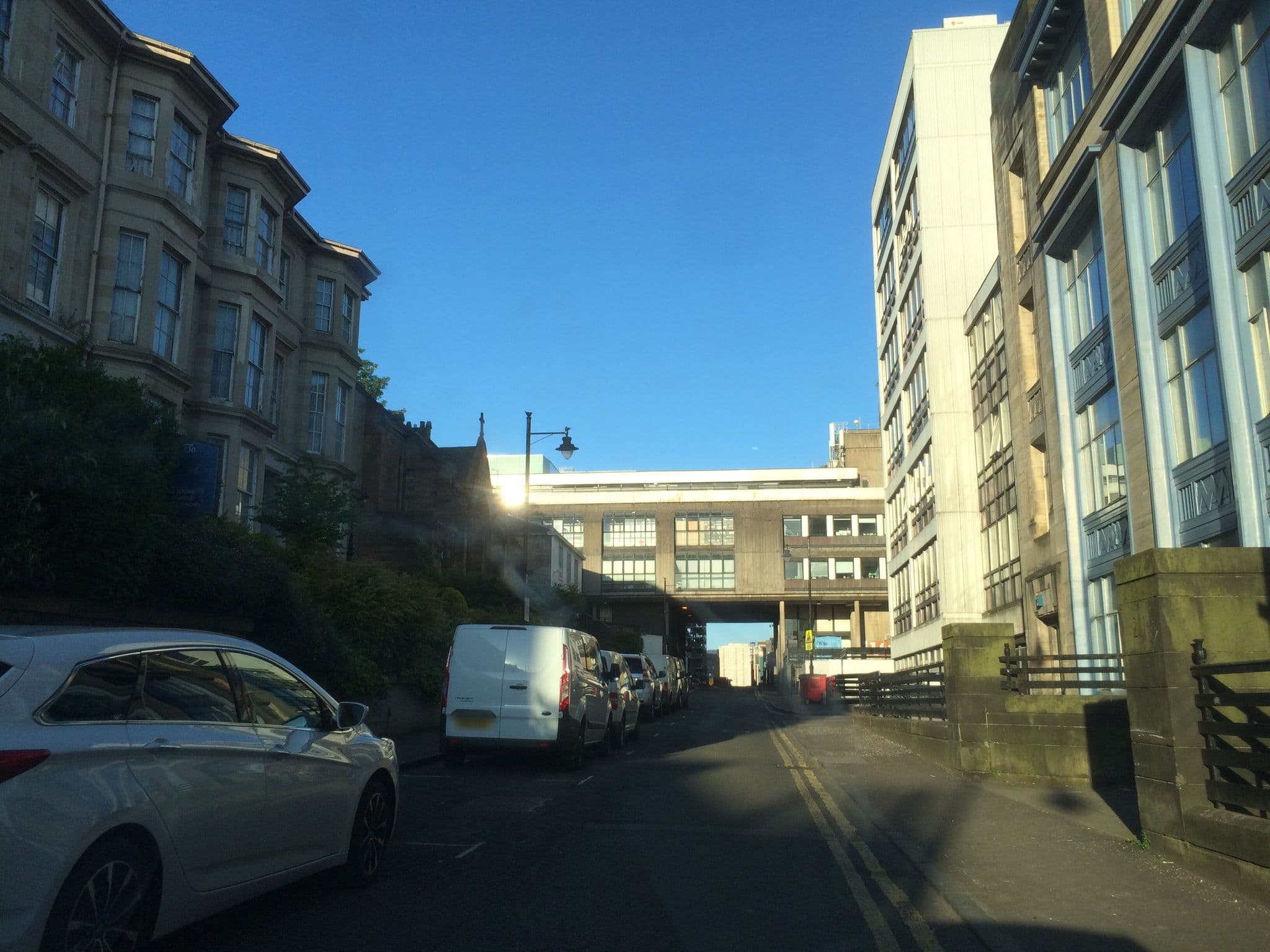 Street view near Rennie Mackintosh Hotel, Glasgow — © gmc (CC BY-SA · Mapillary)