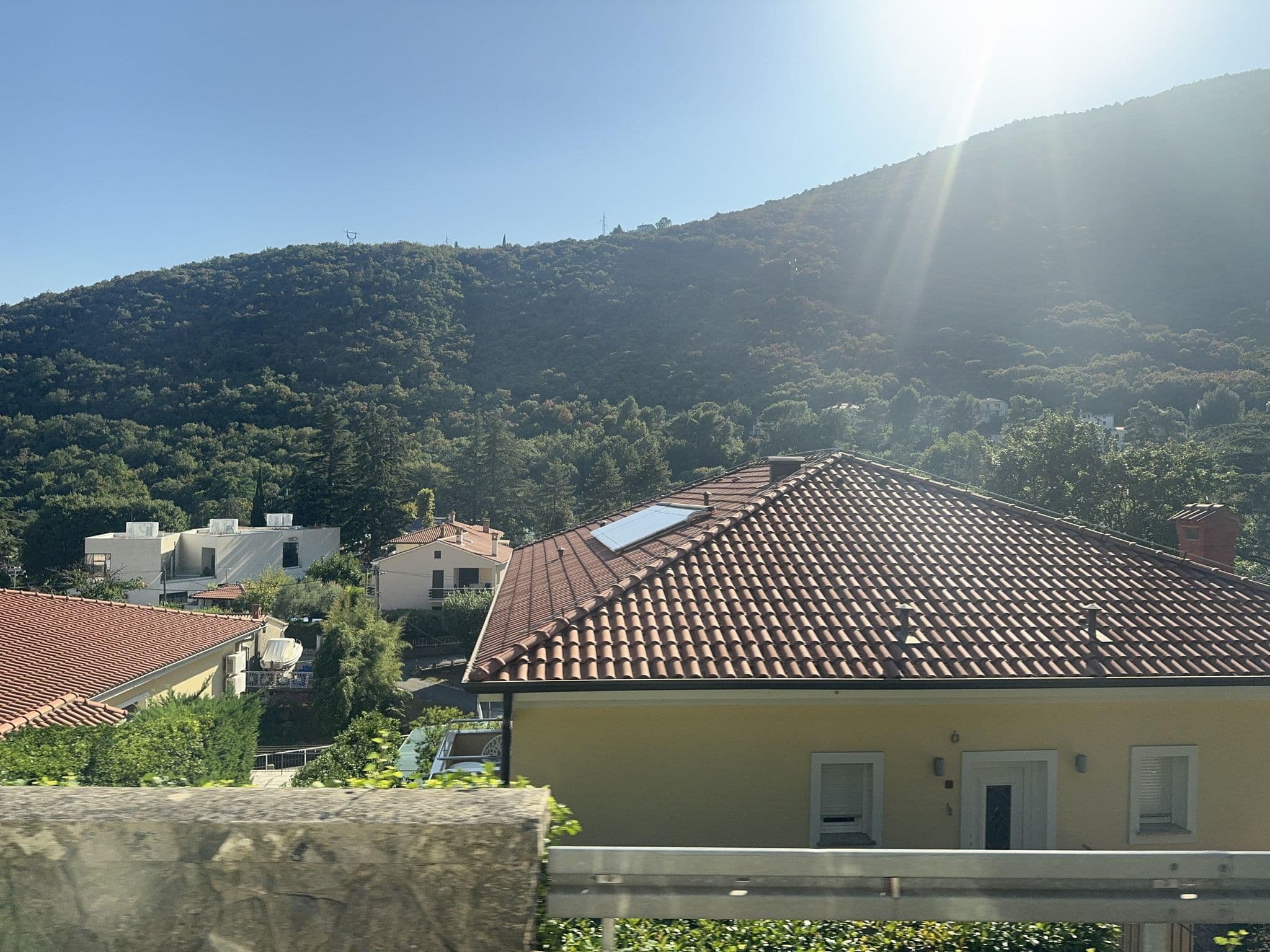 Street view near Hotel Privileggio, Lovran — © mapconcierge (CC BY-SA · Mapillary)