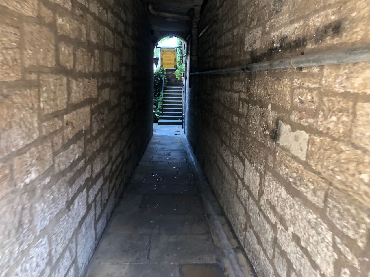 Street view near Brodies Hostels, Edinburgh — © drnoble (CC BY-SA · Mapillary)