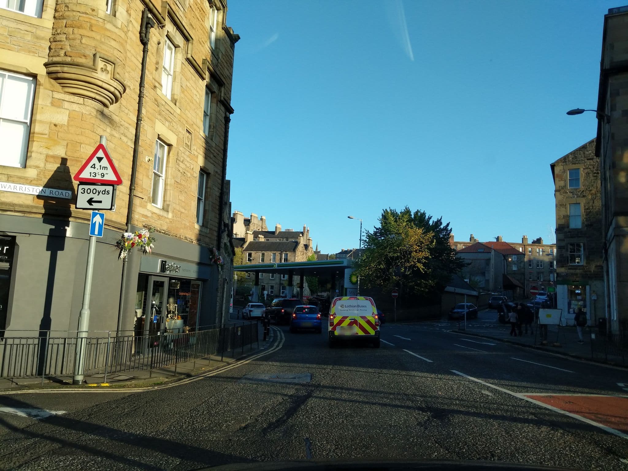 Street view near Edinburgh Apart Hotel, Edinburgh — © ccbb7766 (CC BY-SA · Mapillary)