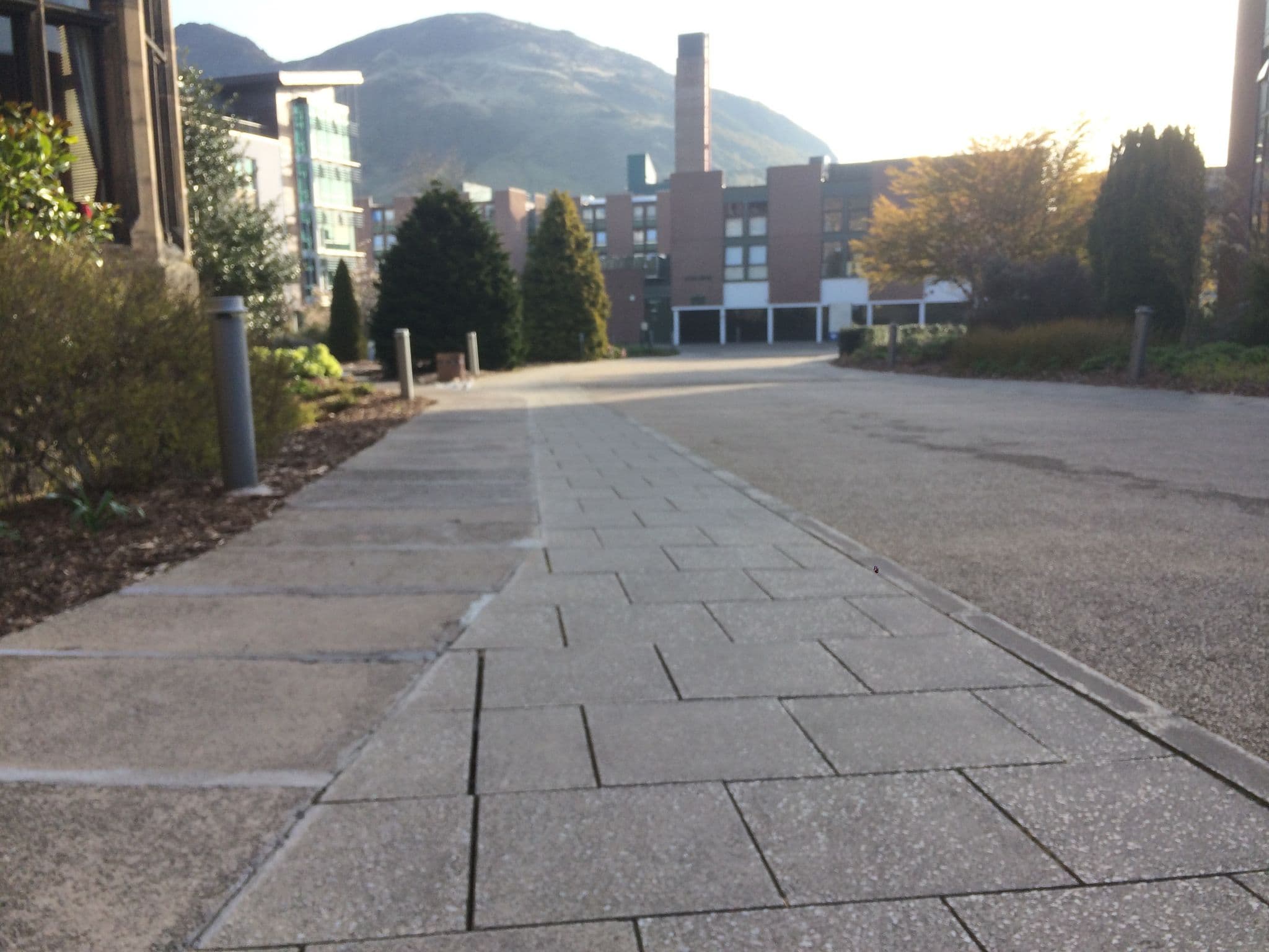 Street view near Lee House, Edinburgh — © drnoble (CC BY-SA · Mapillary)