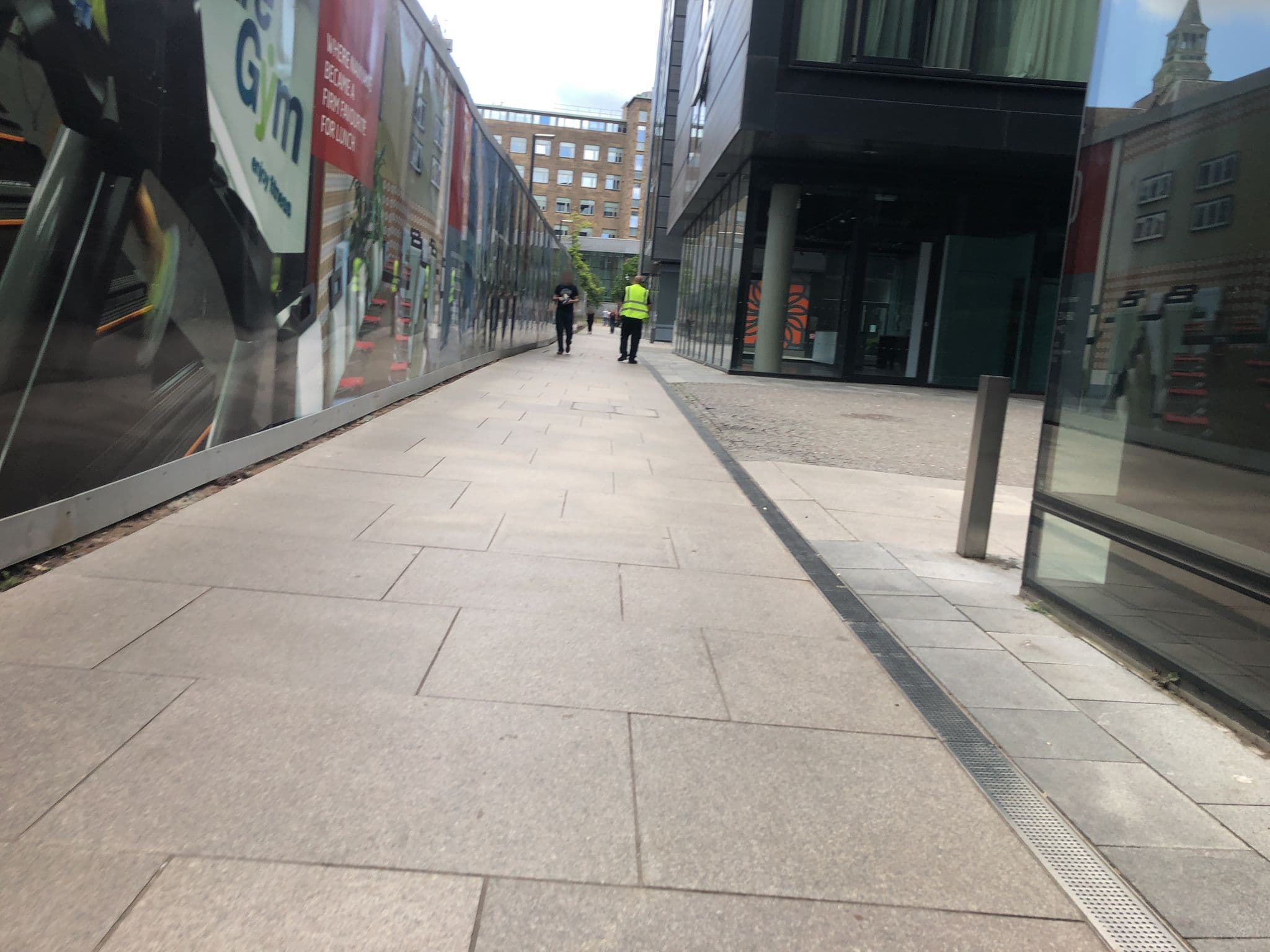 Street view near Residence Inn by Marriott Edinburgh, Edinburgh — © drnoble (CC BY-SA · Mapillary)