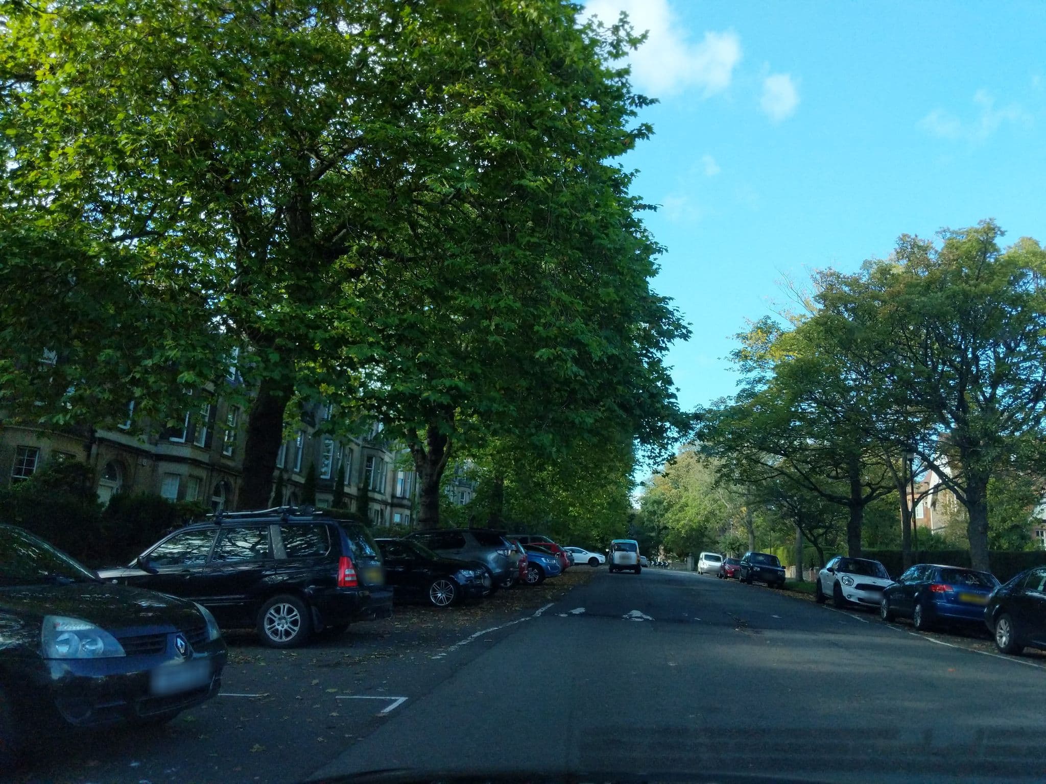 Street view near The Beverley Hotel, Edinburgh — © ccbb7766 (CC BY-SA · Mapillary)