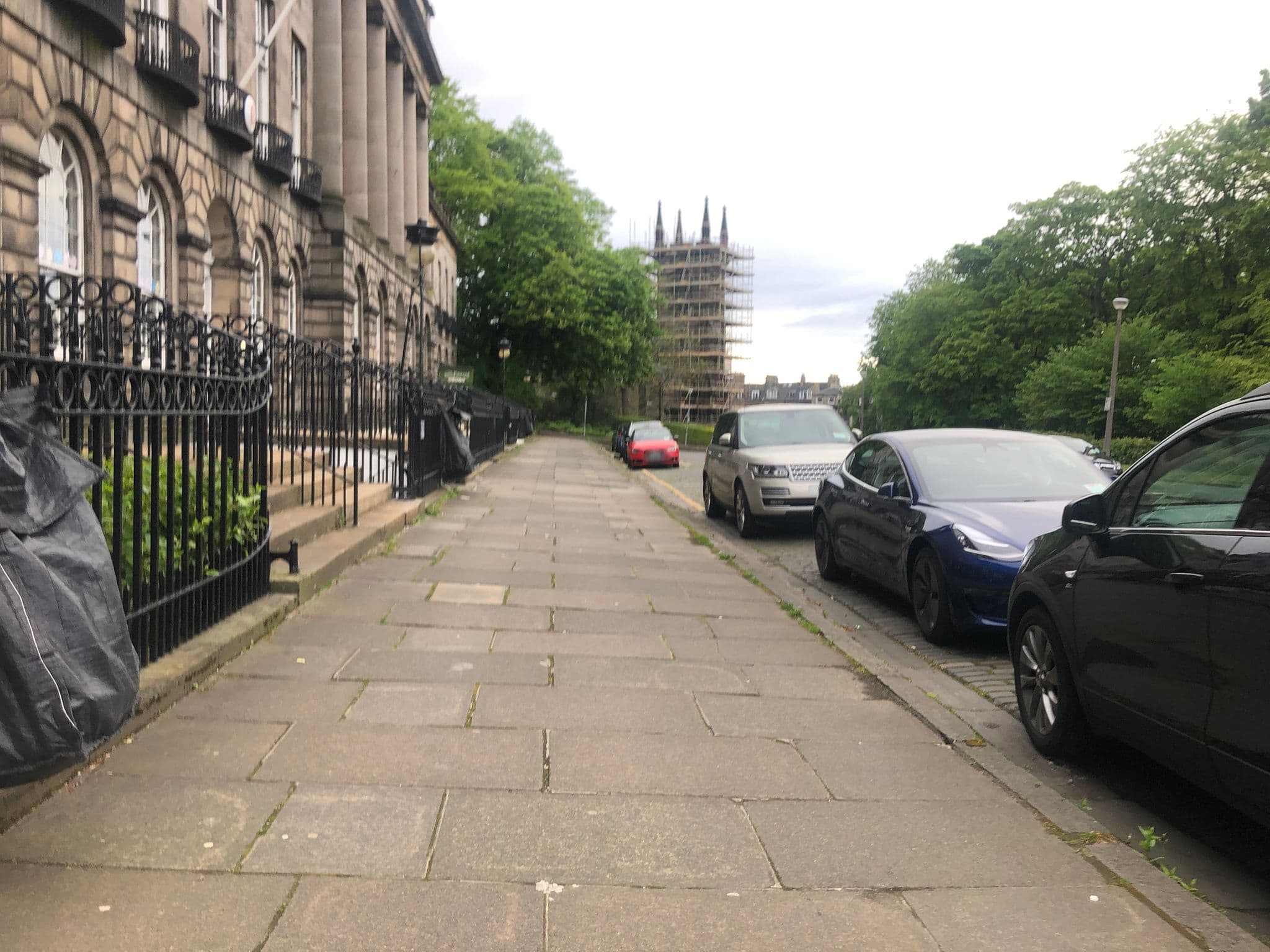 Street view near Halcyon House, Edinburgh — © drnoble (CC BY-SA · Mapillary)