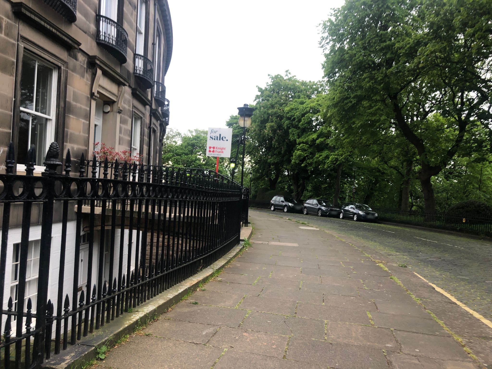 Street view near City Retreat Edinburgh, Edinburgh — © drnoble (CC BY-SA · Mapillary)