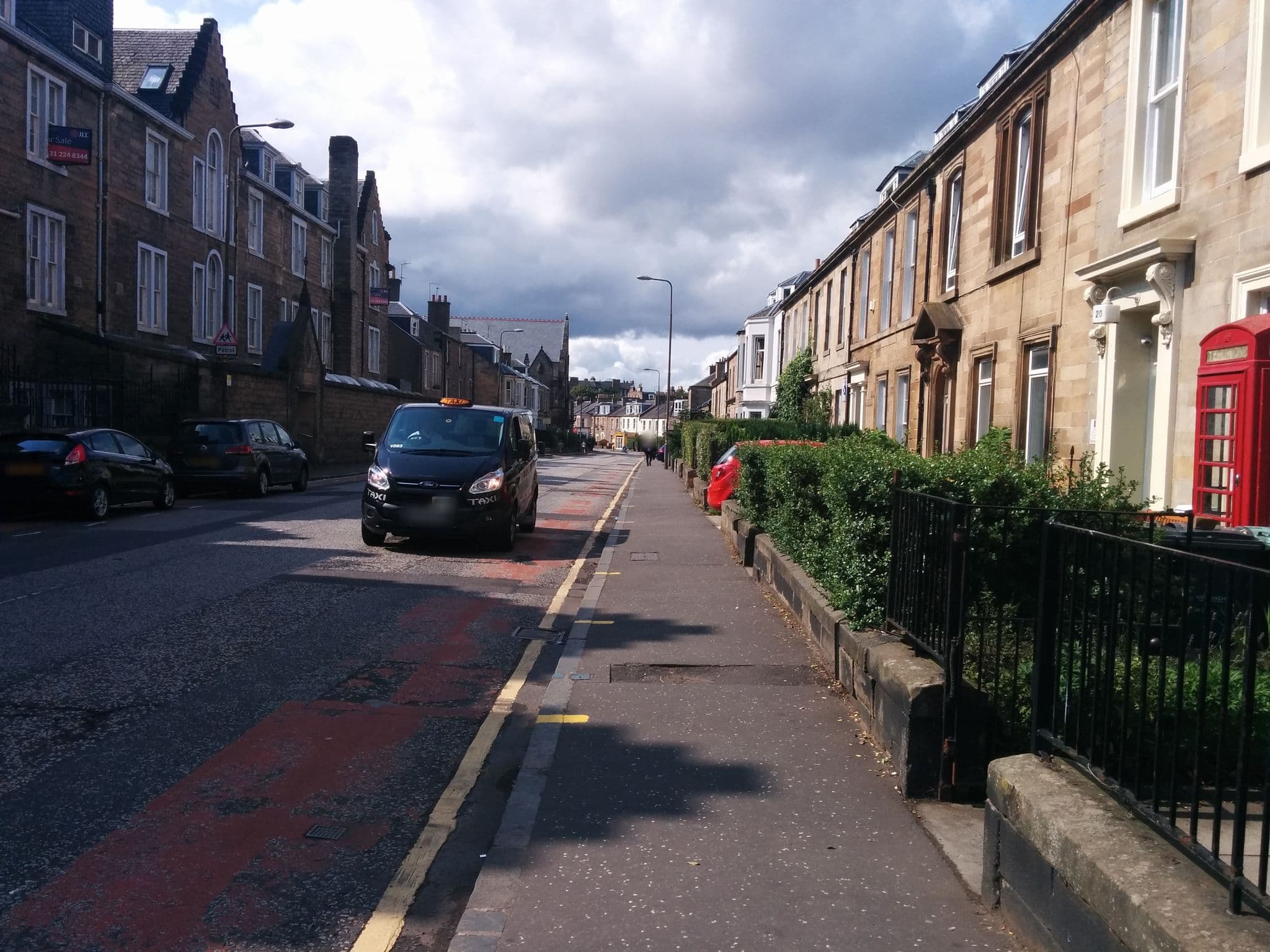 Street view near Emmaus House Gilmore Place, Edinburgh — © lascapi (CC BY-SA · Mapillary)