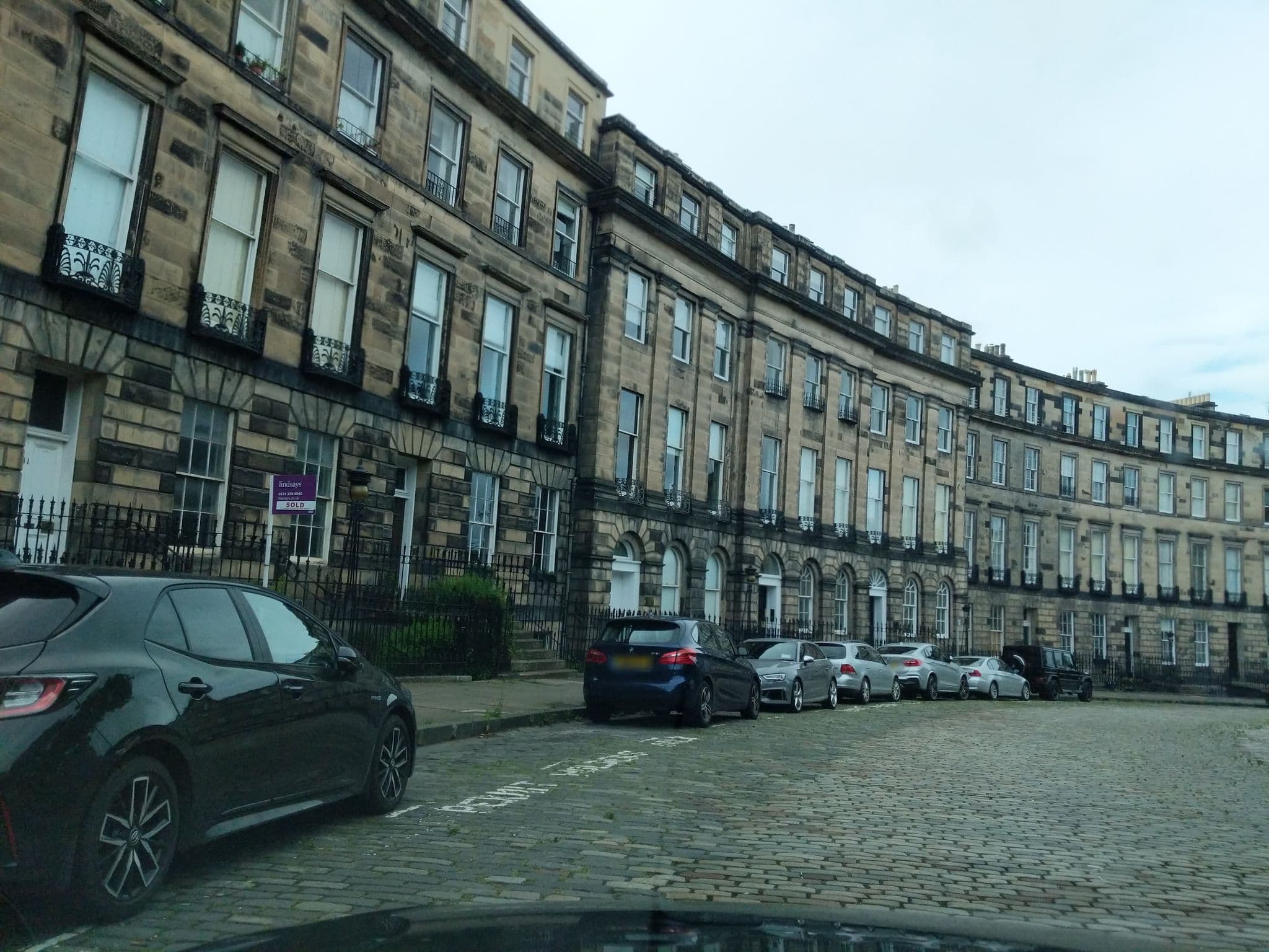 Street view near Camerons Guesthouse Limited, Edinburgh — © ccbb7766 (CC BY-SA · Mapillary)