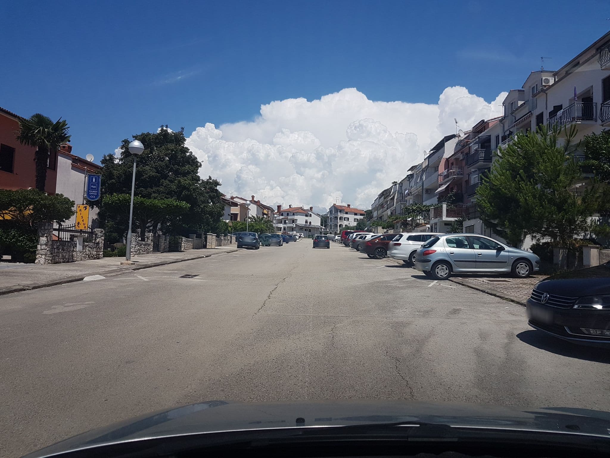 Street view near Pension Manuela, Vrsar — © damjang (CC BY-SA · Mapillary)
