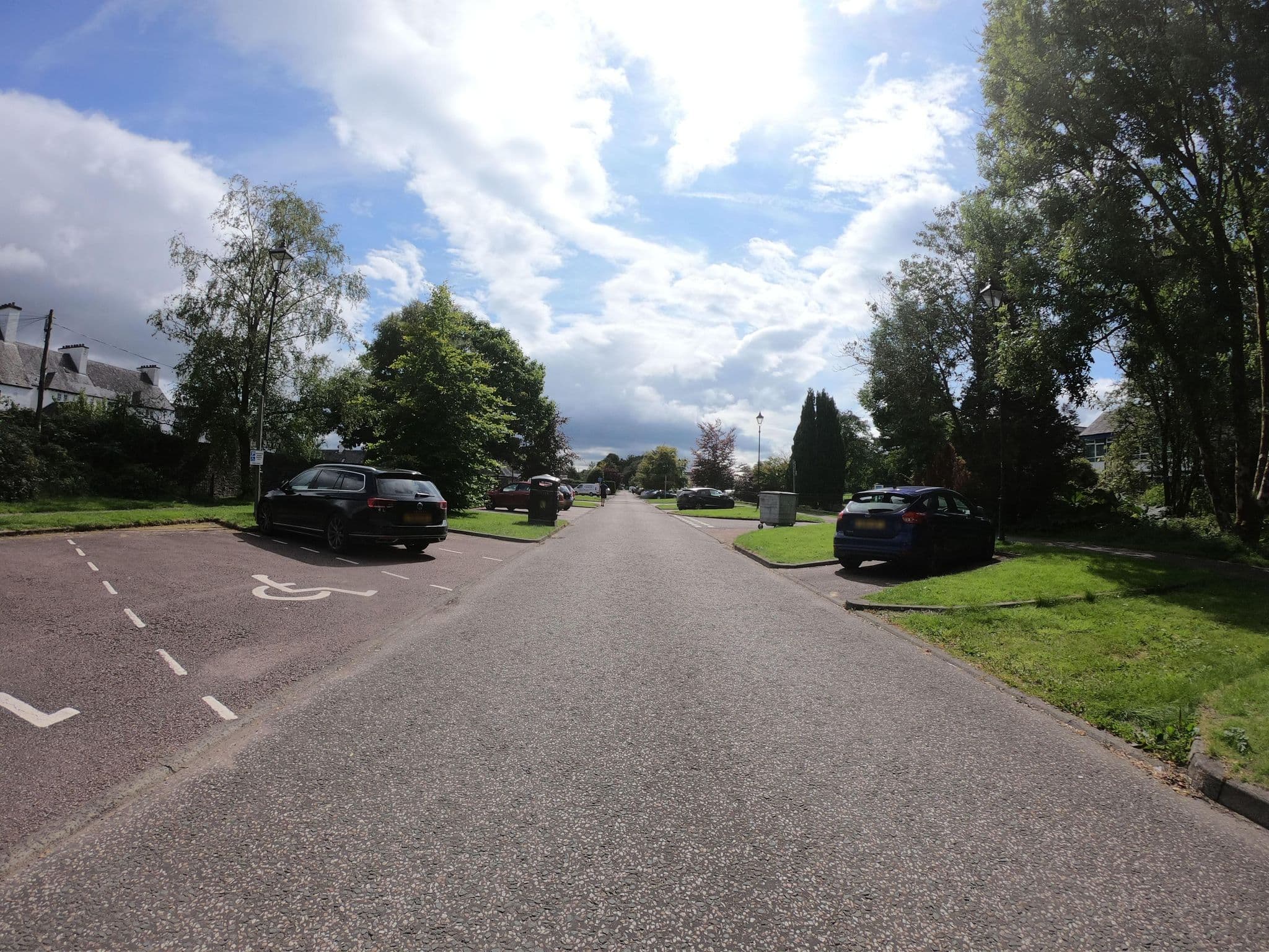 Street view near Arkland, Garelochhead — © joostjakob (CC BY-SA · Mapillary)