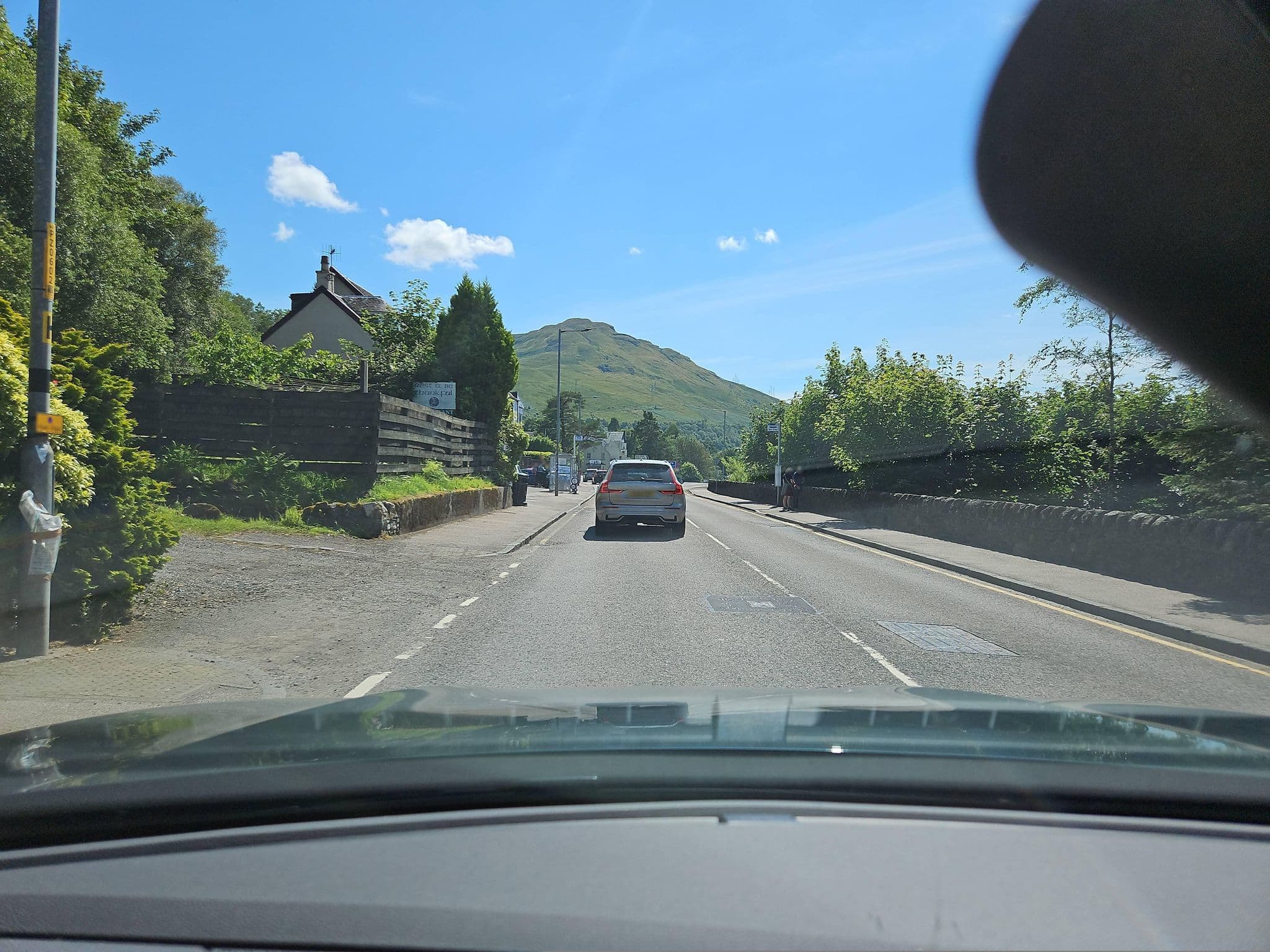 Street view near Rowantreebank B&B, Garelochhead — © toho (CC BY-SA · Mapillary)