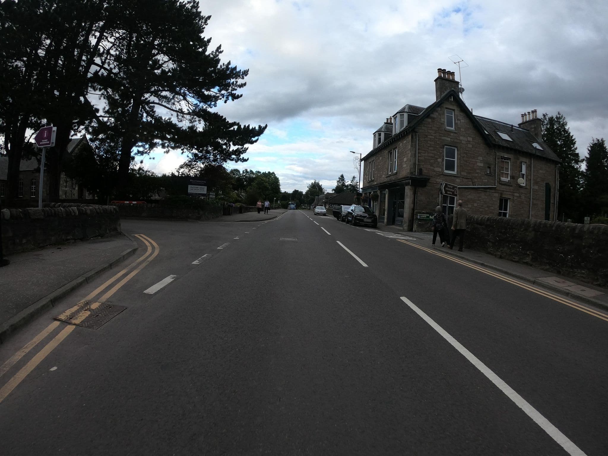 Street view near Pitlochry Lineside Limited, Pitlochry — © joostjakob (CC BY-SA · Mapillary)