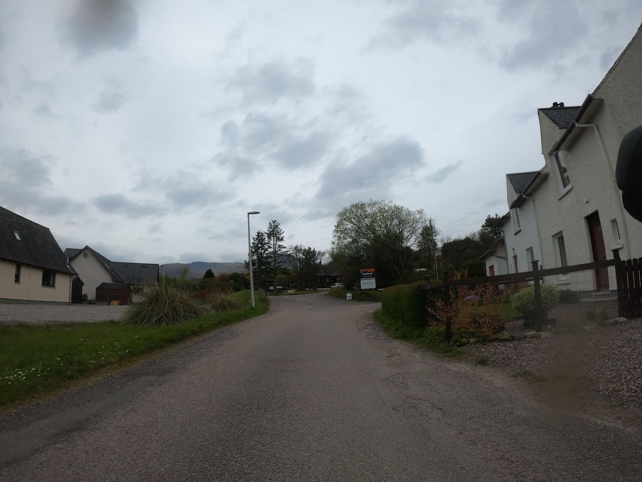 Street view near Levante House, Fort William — © plexi32 (CC BY-SA · Mapillary)