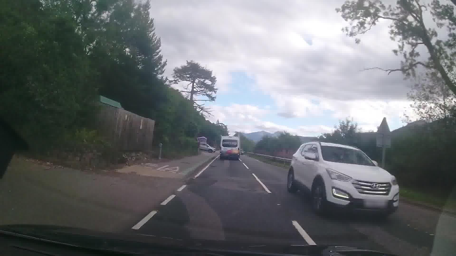 Street view near Allt Nan Ros Hotel Onich, Fort William — © trigpoint (CC BY-SA · Mapillary)
