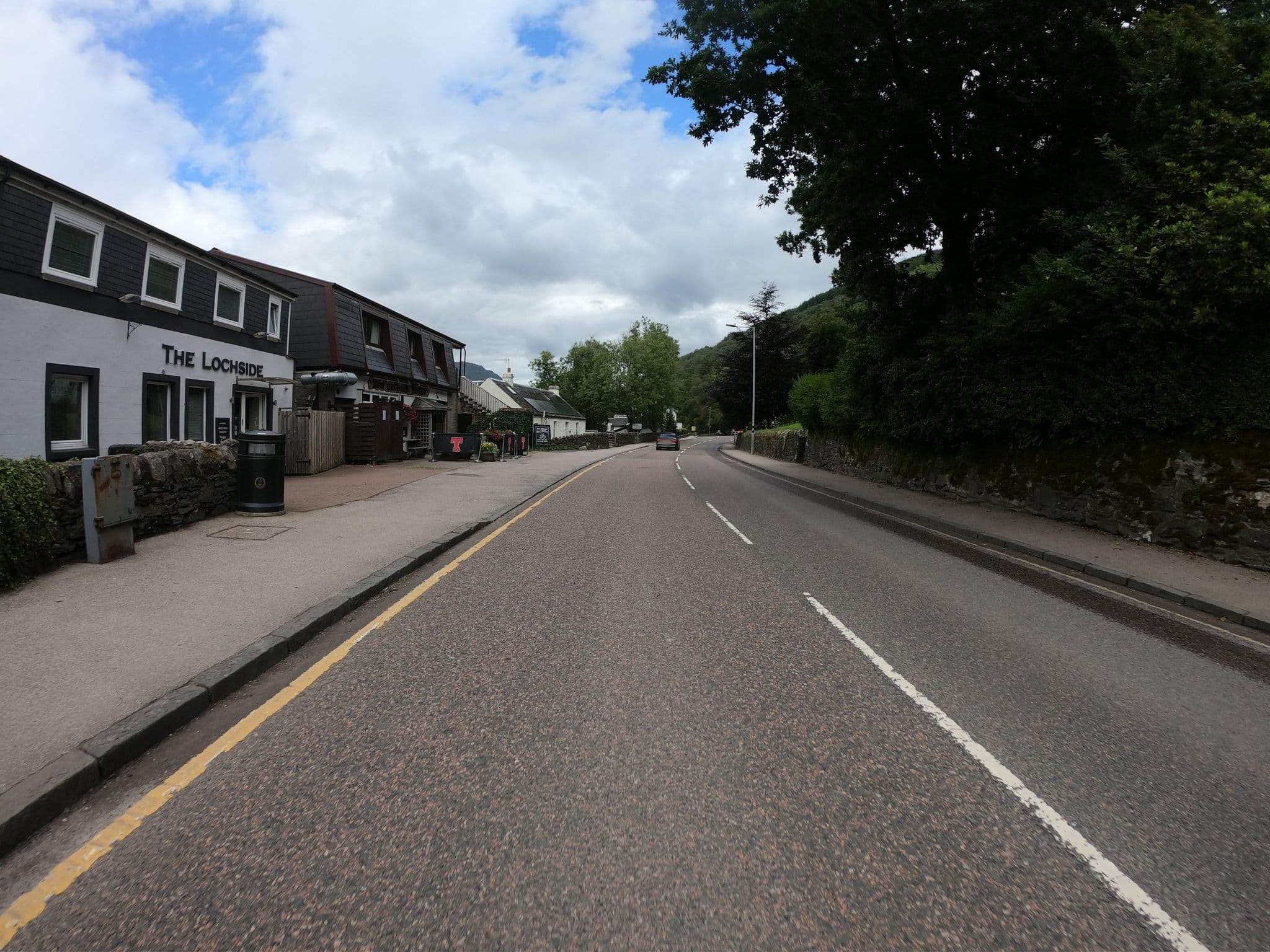 Street view near Braemor, Garelochhead — © joostjakob (CC BY-SA · Mapillary)