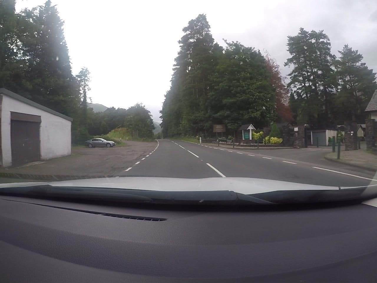 Street view near Ardlui Hotel & Leisure, Garelochhead — © kevans (CC BY-SA · Mapillary)
