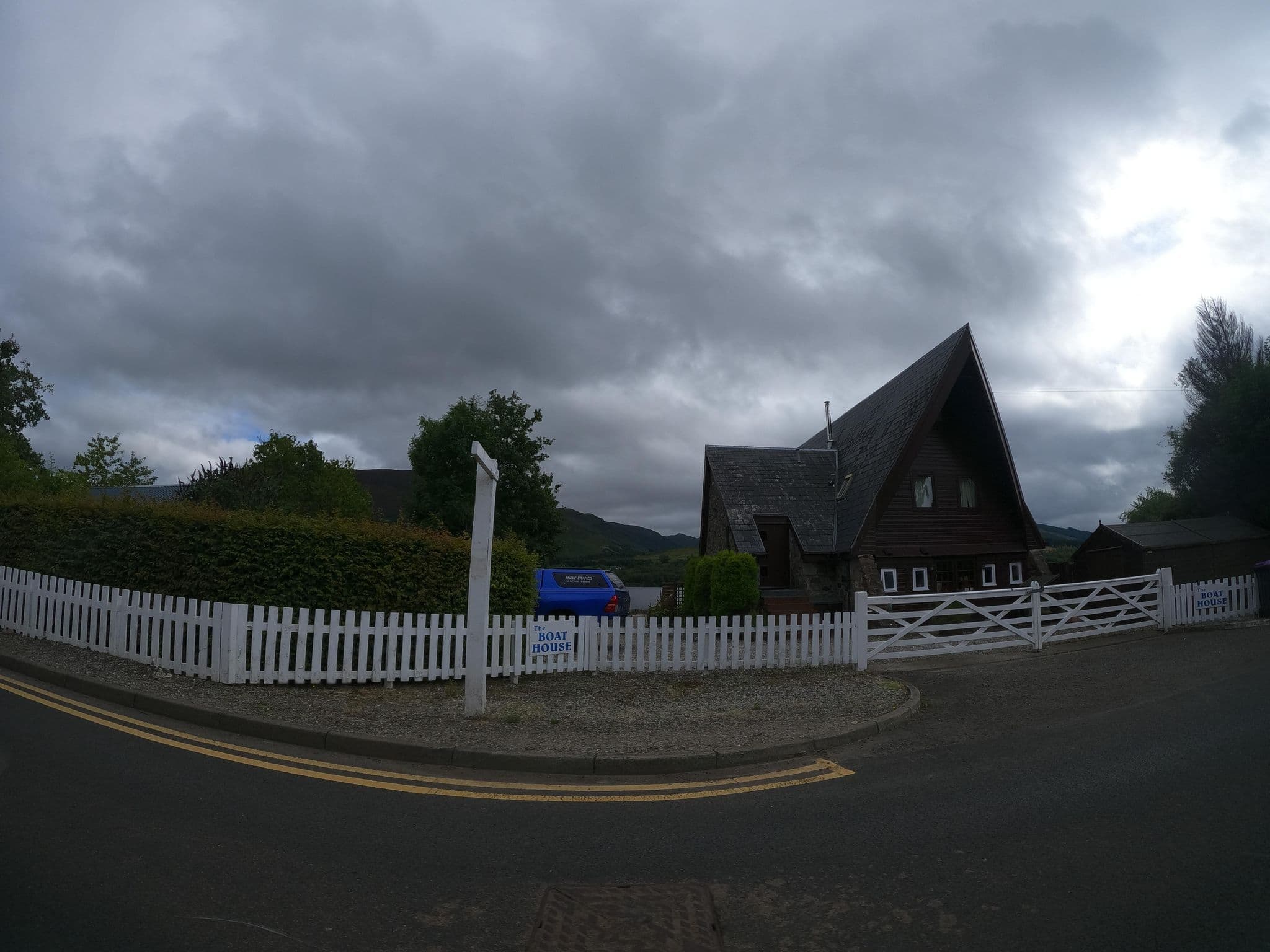 Street view near Castleview West, Callander — © hobgoblin (CC BY-SA · Mapillary)