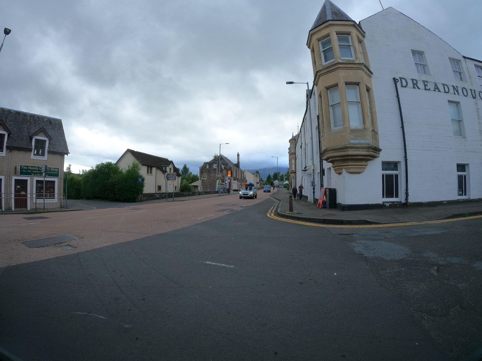 Street view near Dreadnought Hotel, Callander — © hobgoblin (CC BY-SA · Mapillary)