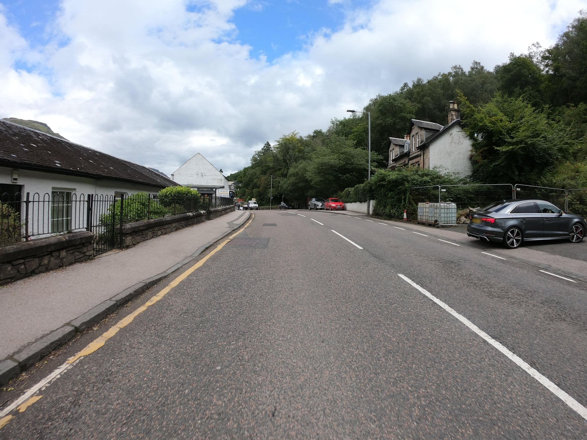 Street view near Arrochar Alps Apartment, Garelochhead — © joostjakob (CC BY-SA · Mapillary)