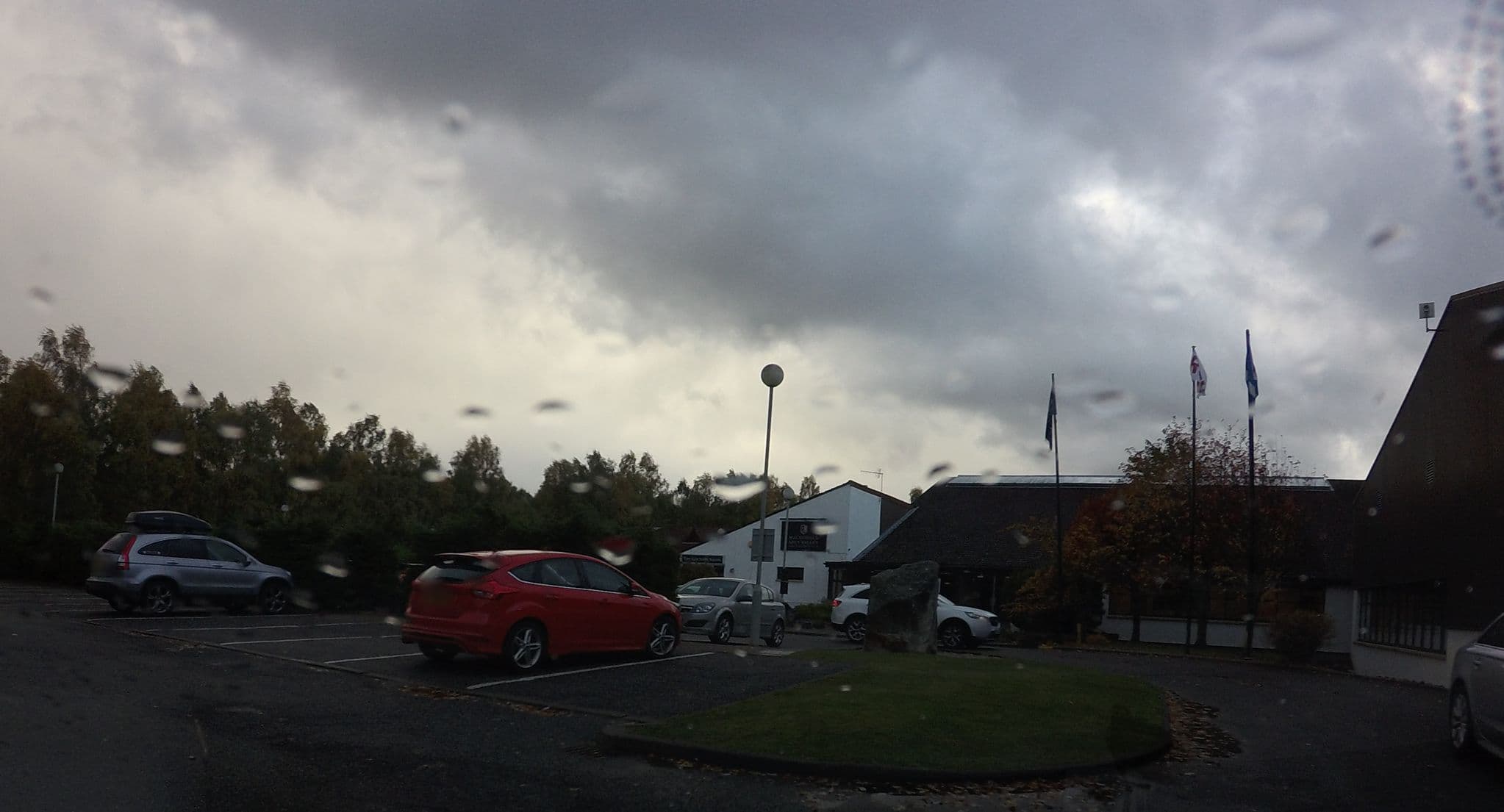 Street view near Macdonald Spey Valley Golf & Country Club Resort, Aviemore — © hobgoblin (CC BY-SA · Mapillary)