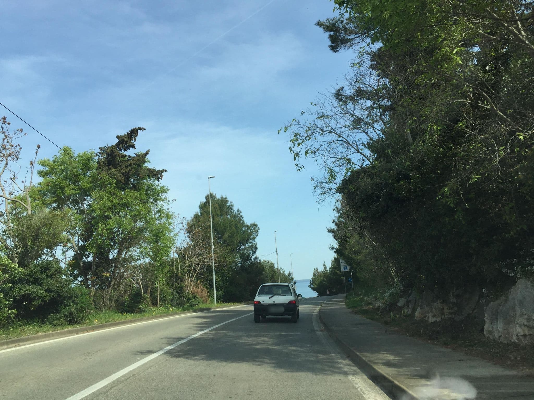 Street view near Apartments Pepi, Mali Lošinj — © igorzo (CC BY-SA · Mapillary)