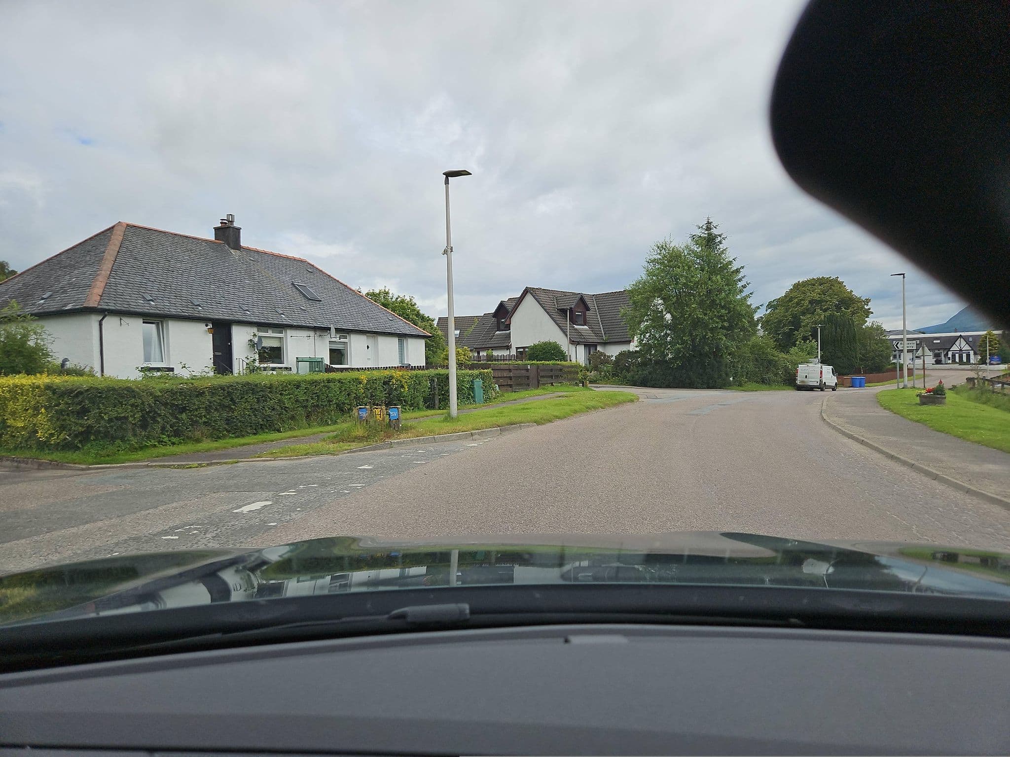 Street view near Whinknowe Holiday Cottages, Caol — © toho (CC BY-SA · Mapillary)