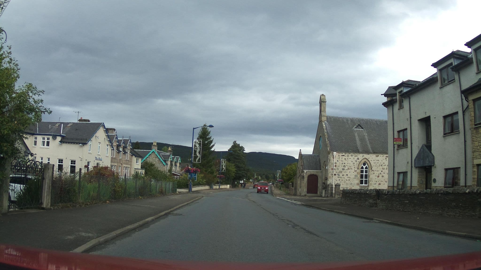 Street view near The Shelter Stone, Aviemore — © southglos (CC BY-SA · Mapillary)