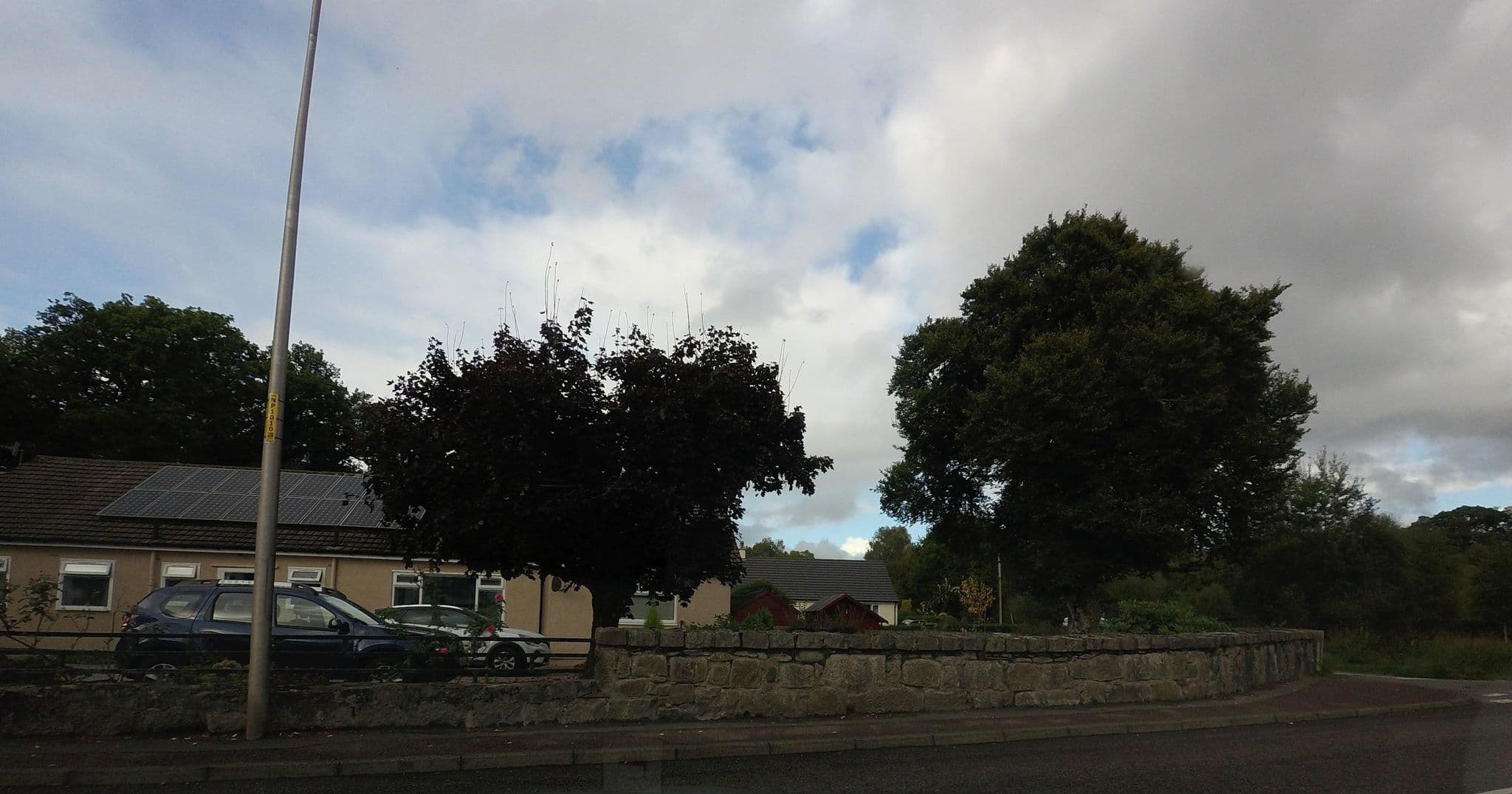 Street view near Homagen B&B, Caol — © hobgoblin (CC BY-SA · Mapillary)
