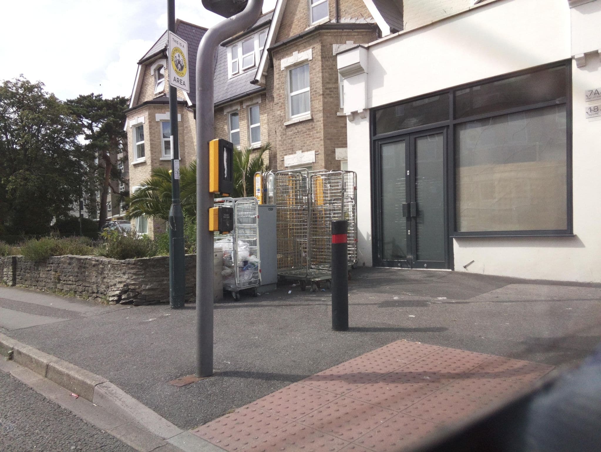 Street view near Jennifer's, Bournemouth — © southglos (CC BY-SA · Mapillary)