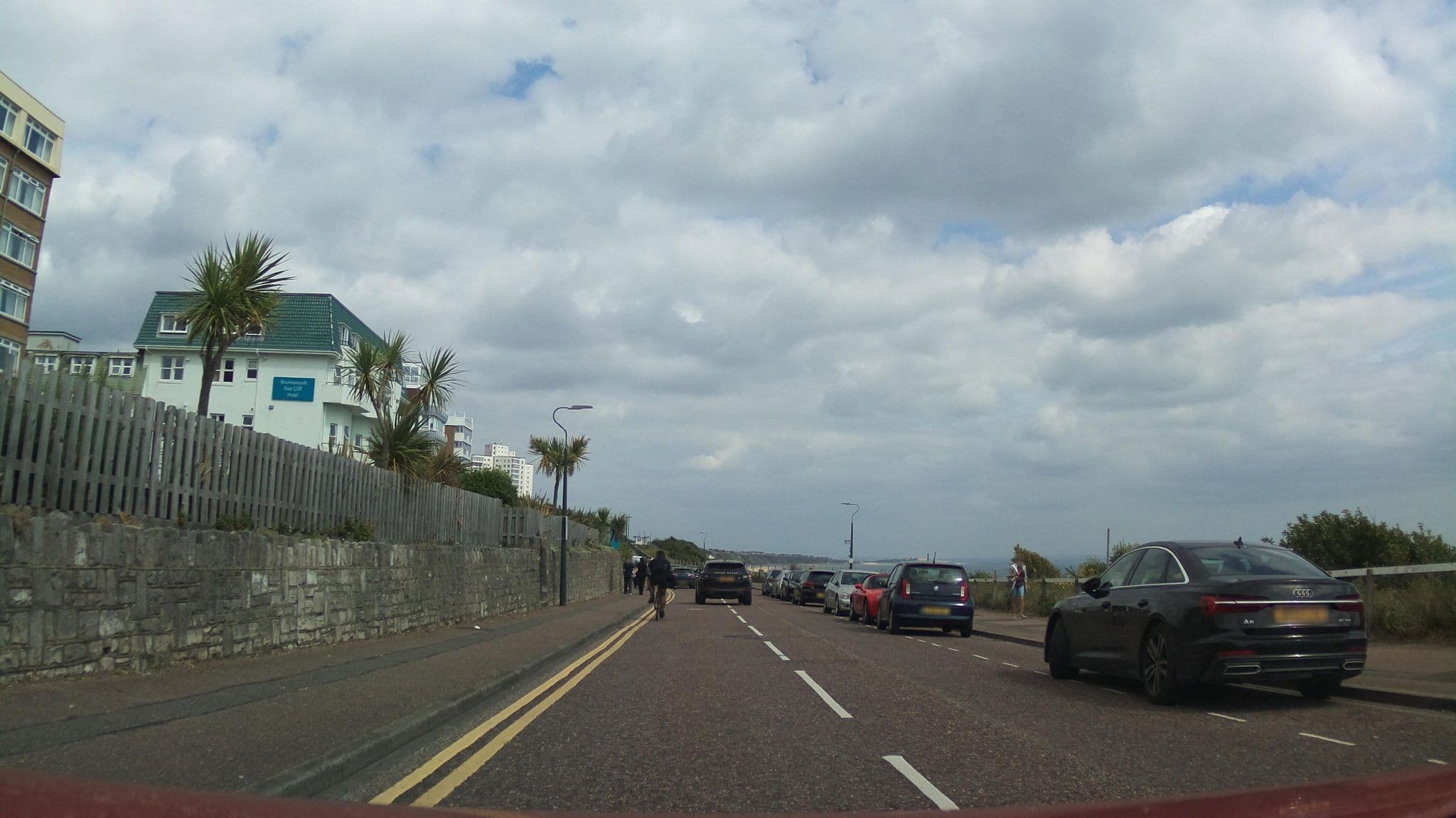 Street view near Bournemouth Carlton Hotel Bw Signature Collection, Bournemouth — © southglos (CC BY-SA · Mapillary)