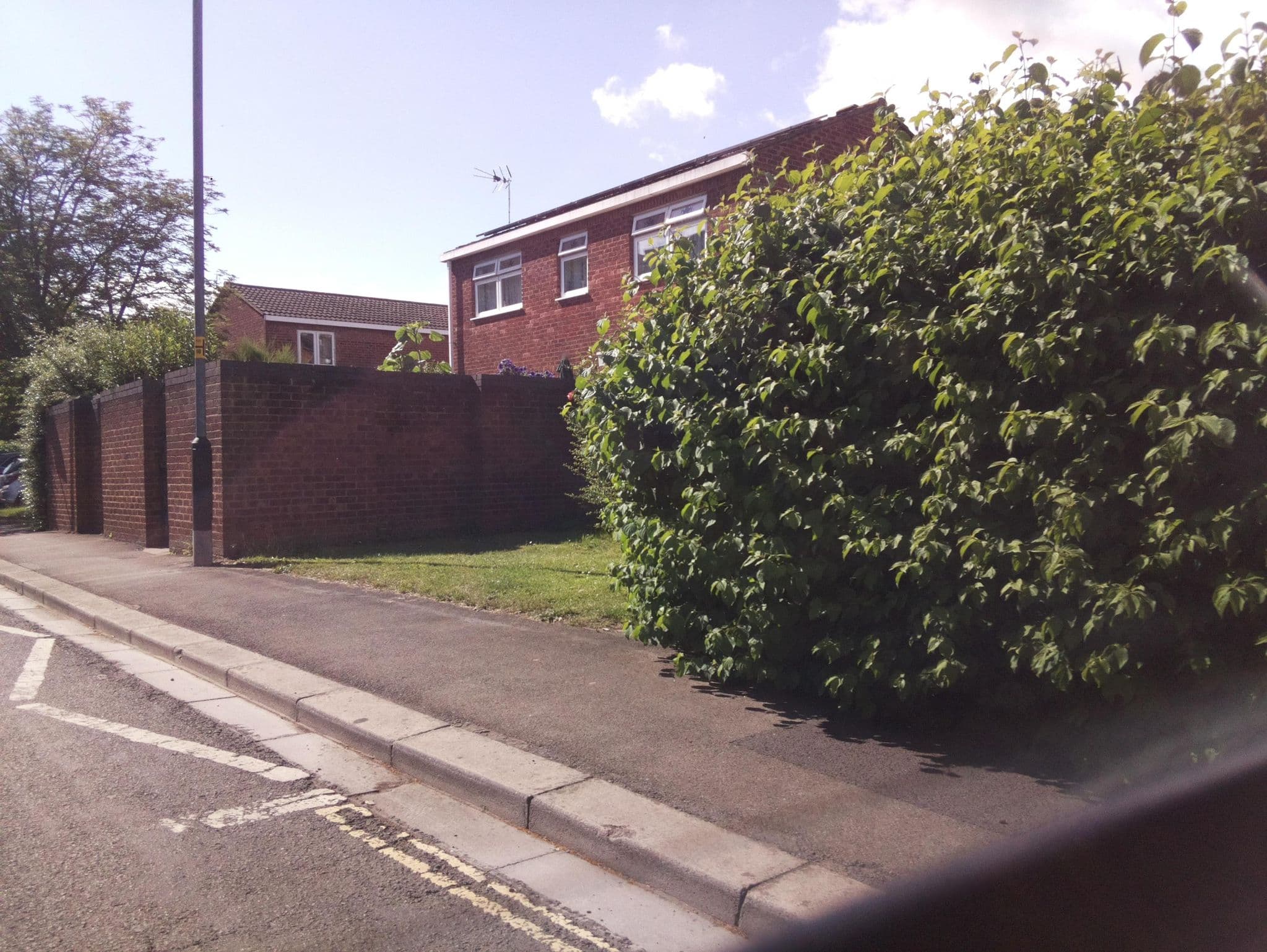 Street view near St Mungos, Bristol — © southglos (CC BY-SA · Mapillary)