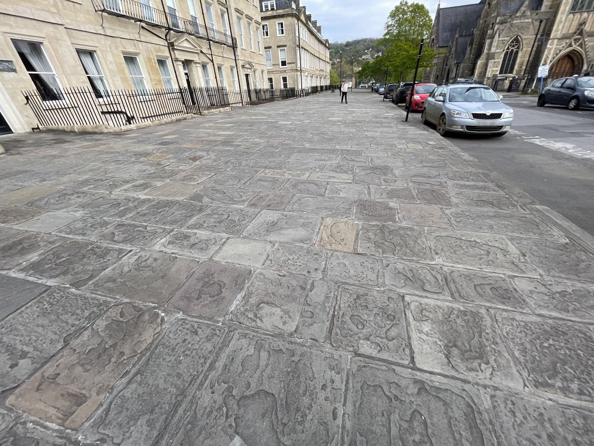 Street view near Hotel Indigo Bath, Bath — © 4004 (CC BY-SA · Mapillary)