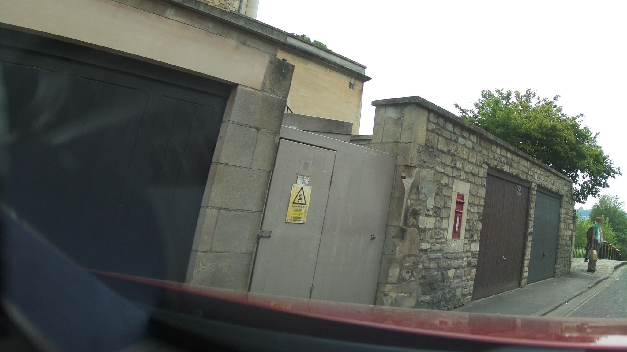 Street view near Crescent Mews, Bath — © southglos (CC BY-SA · Mapillary)