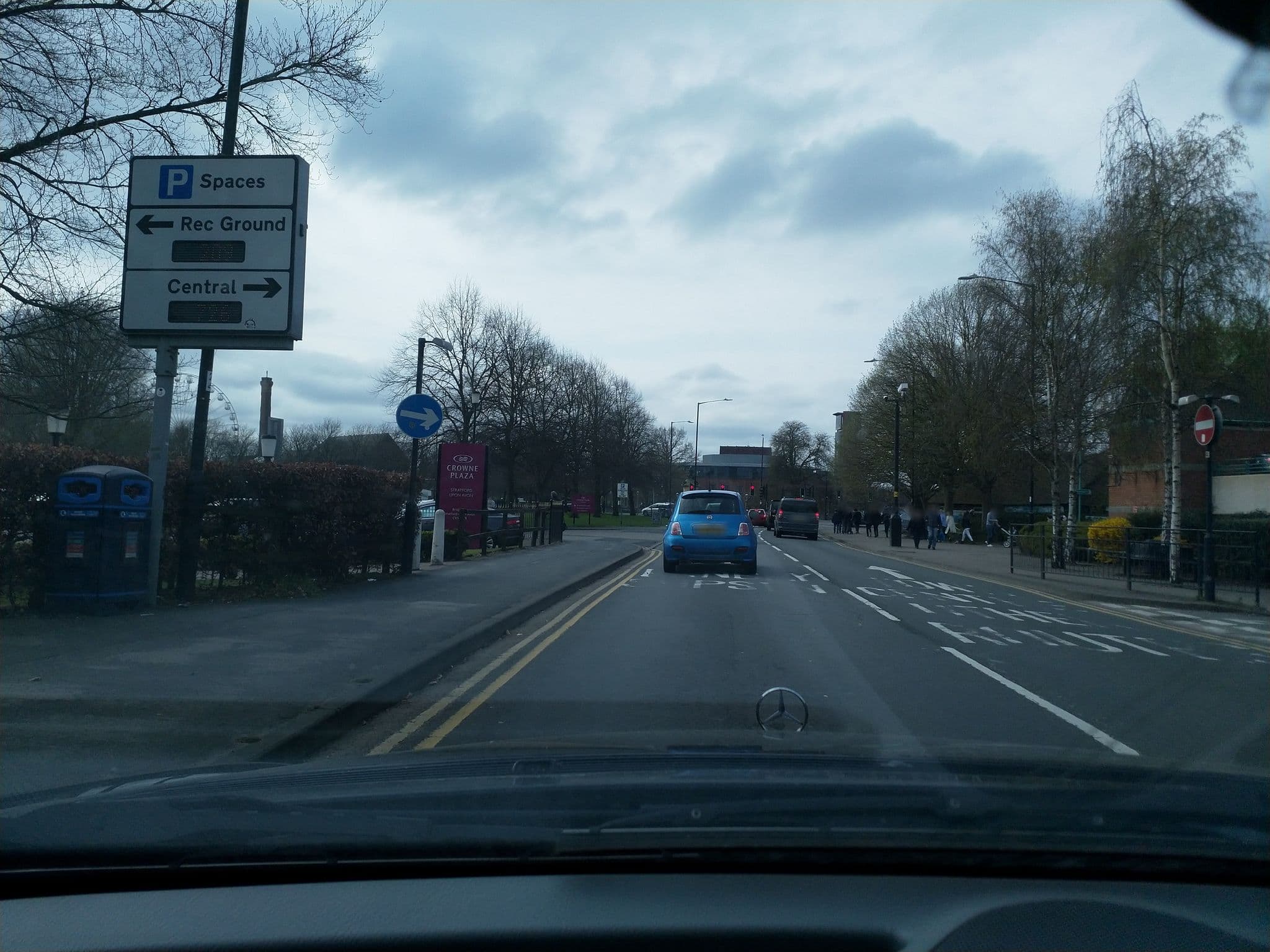 Street view near Room 2111, Stratford-upon-Avon — © laye (CC BY-SA · Mapillary)