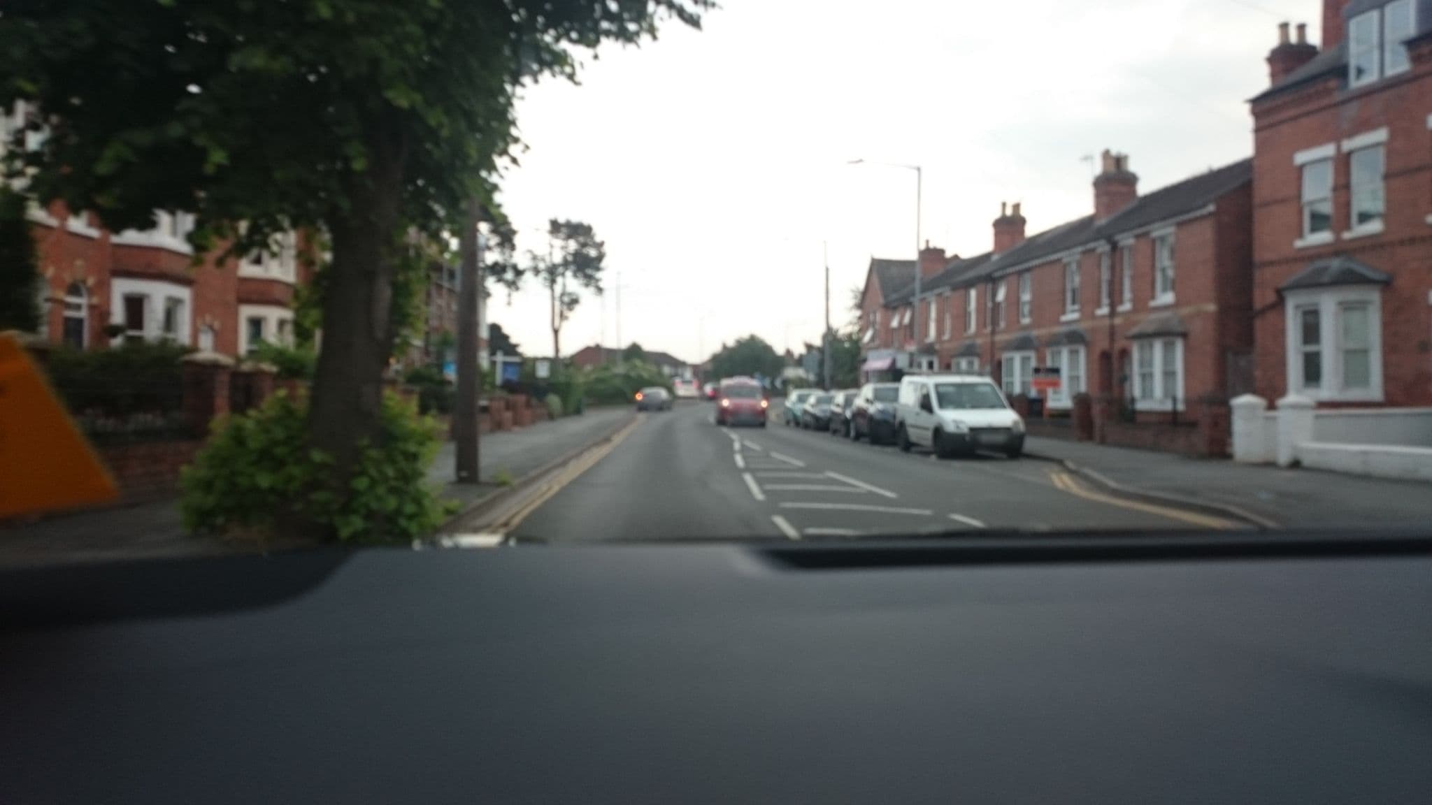Street view near Royalyn House, Stratford-upon-Avon — © ebel (CC BY-SA · Mapillary)