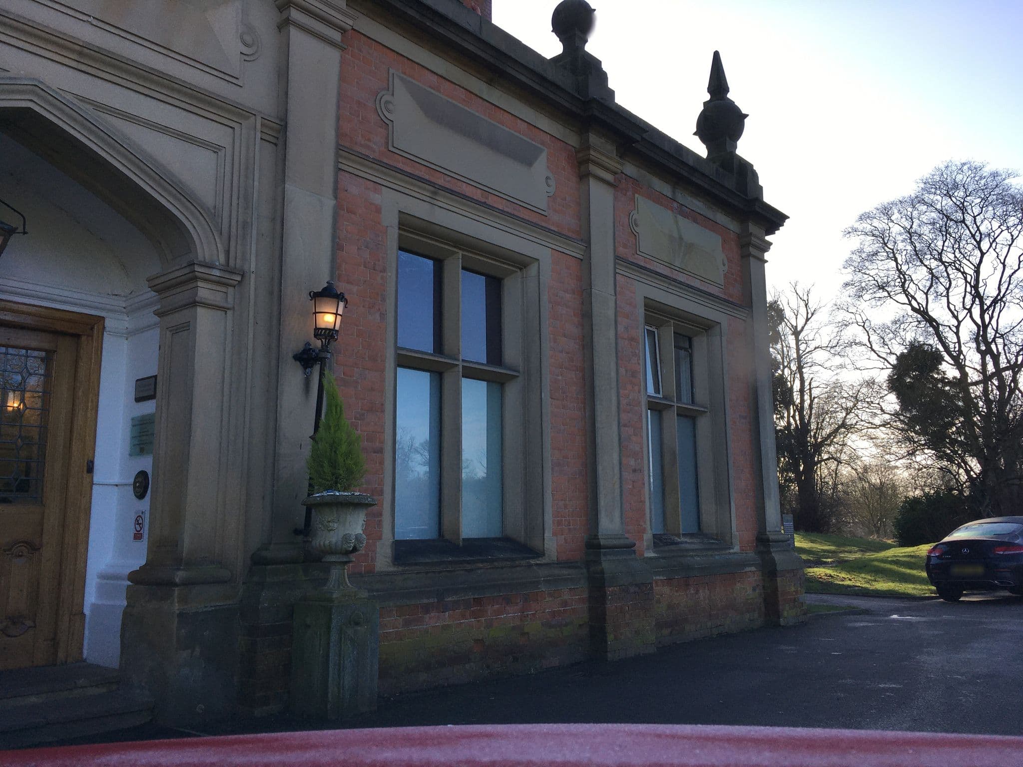 Street view near Menzies Welcombe Hotel, Stratford-upon-Avon — © southglos (CC BY-SA · Mapillary)